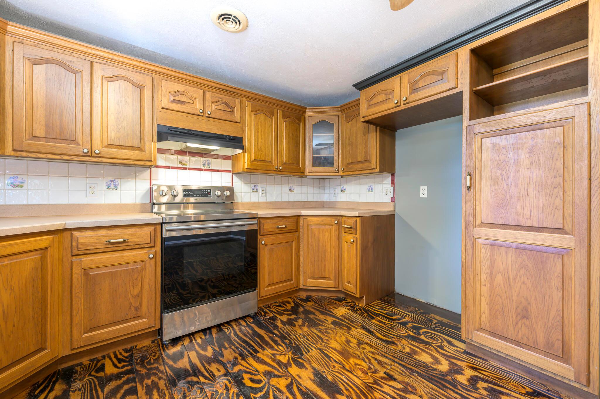 3716 County Road 25 N
