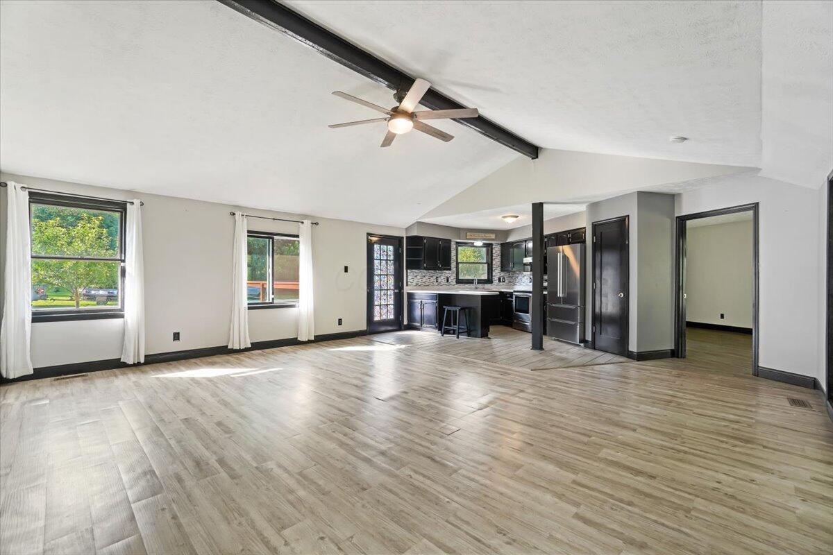 2712 Sycamore Lane