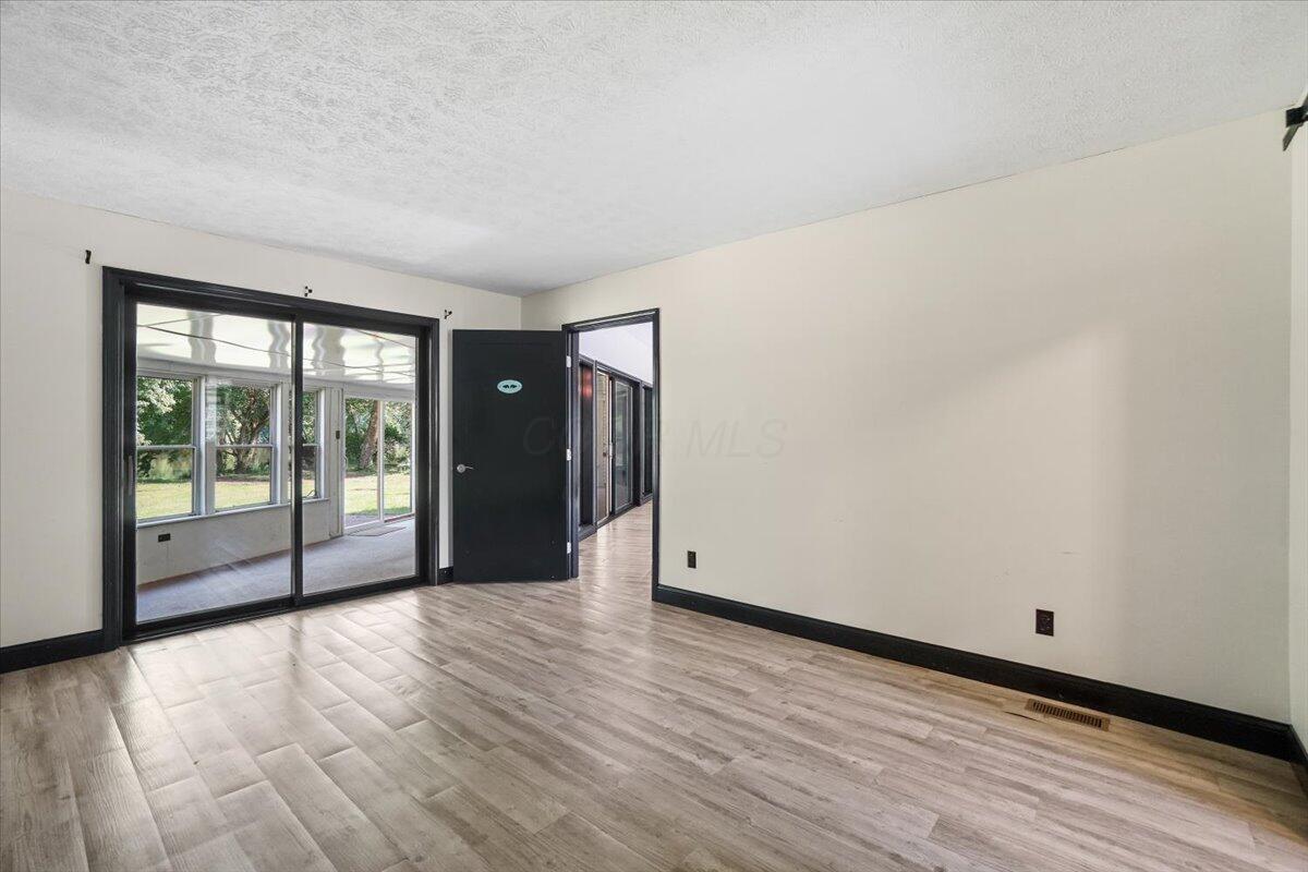 2712 Sycamore Lane