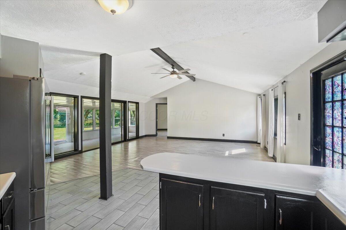 2712 Sycamore Lane