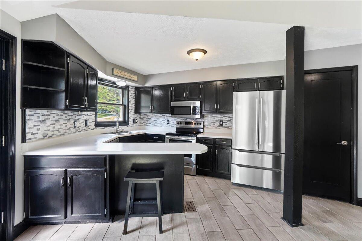 2712 Sycamore Lane