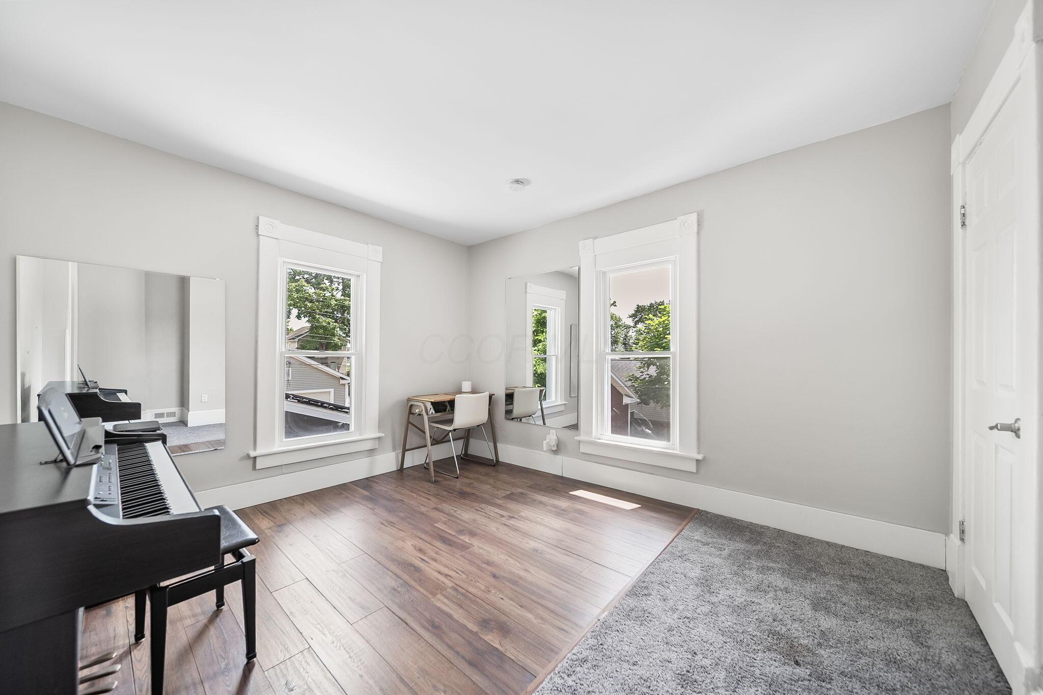 262 N 21st Street