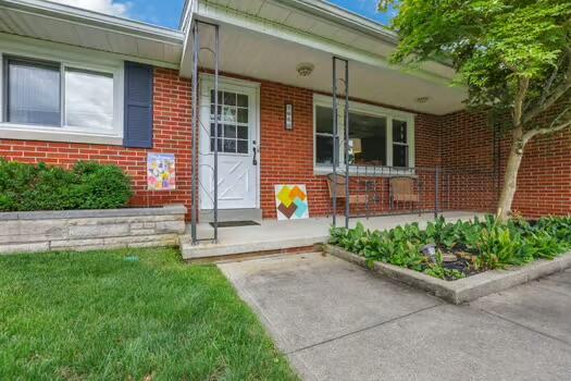 1660 Lynn Drive