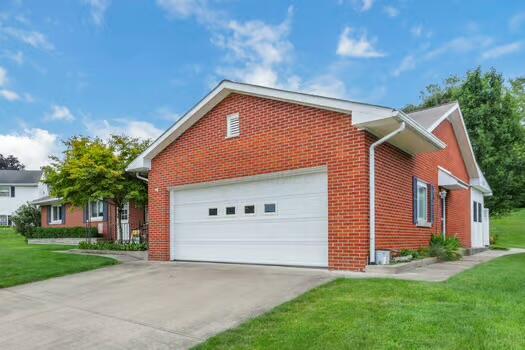 1660 Lynn Drive