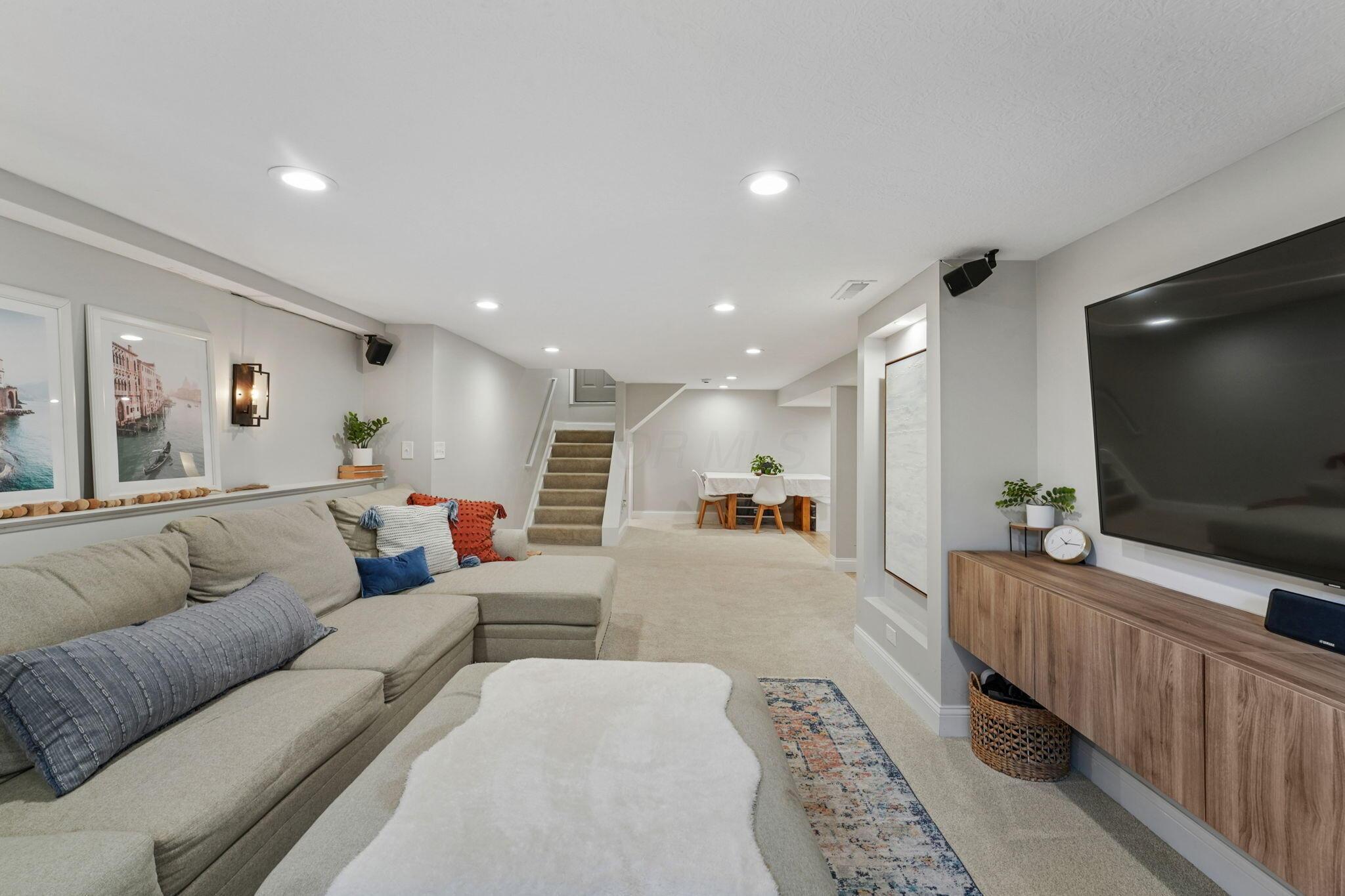 12540 Oakmere Drive