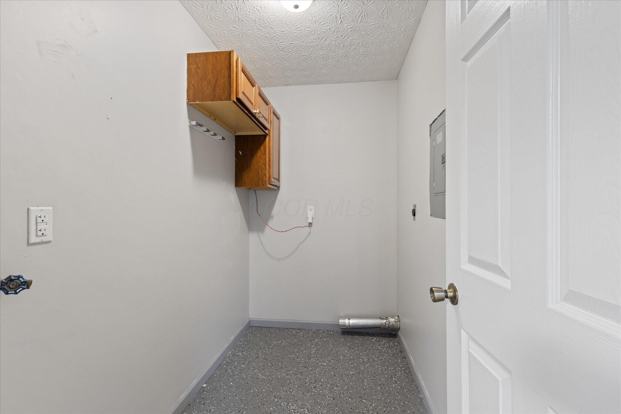 2750 Arbury Court
