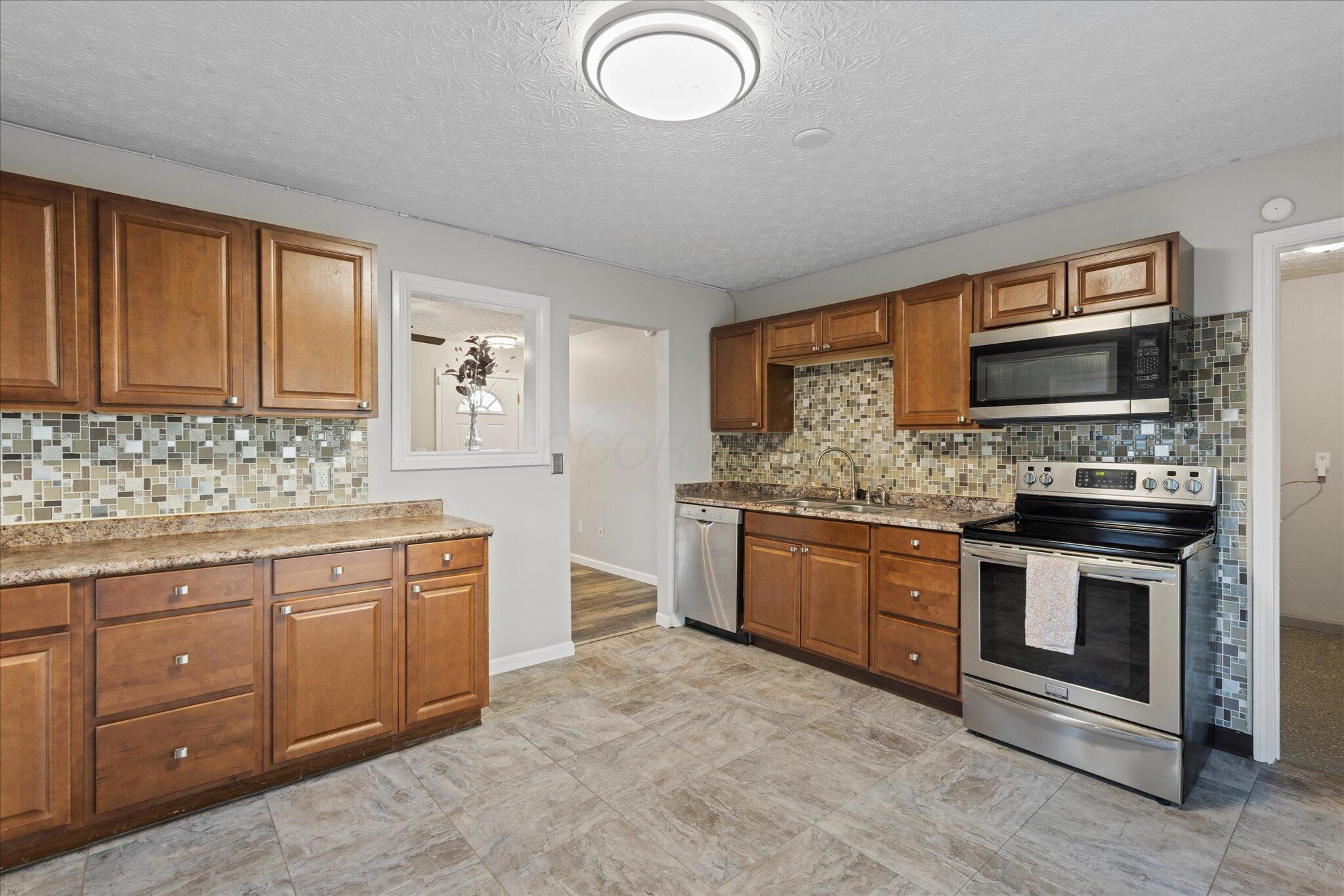 2750 Arbury Court