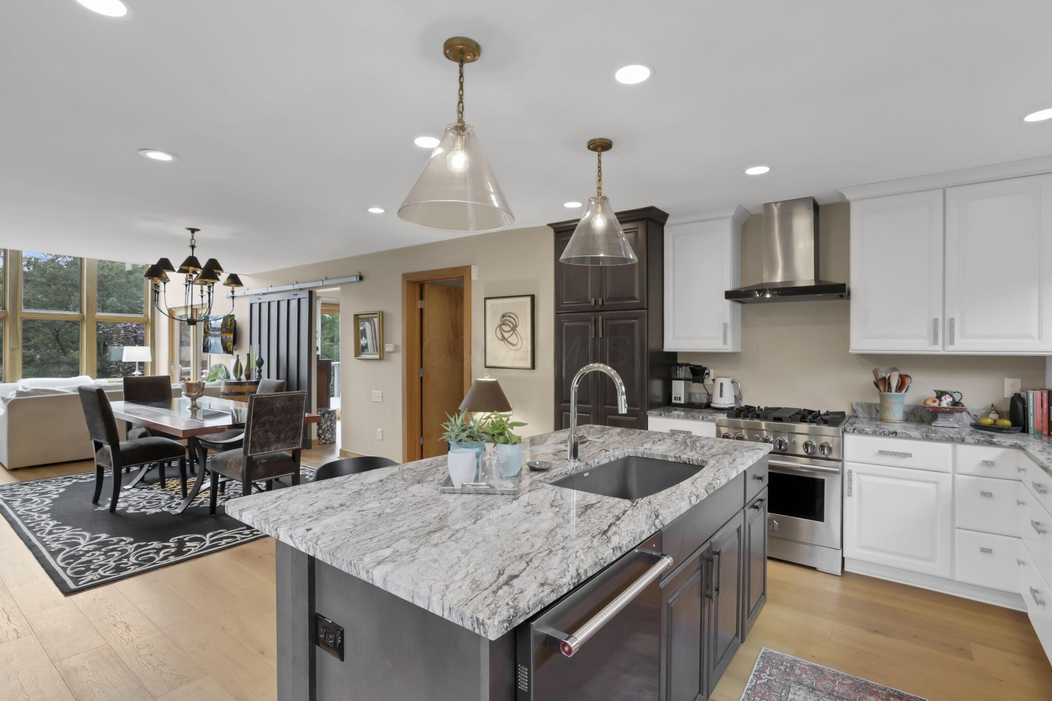 865 Franklin Avenue