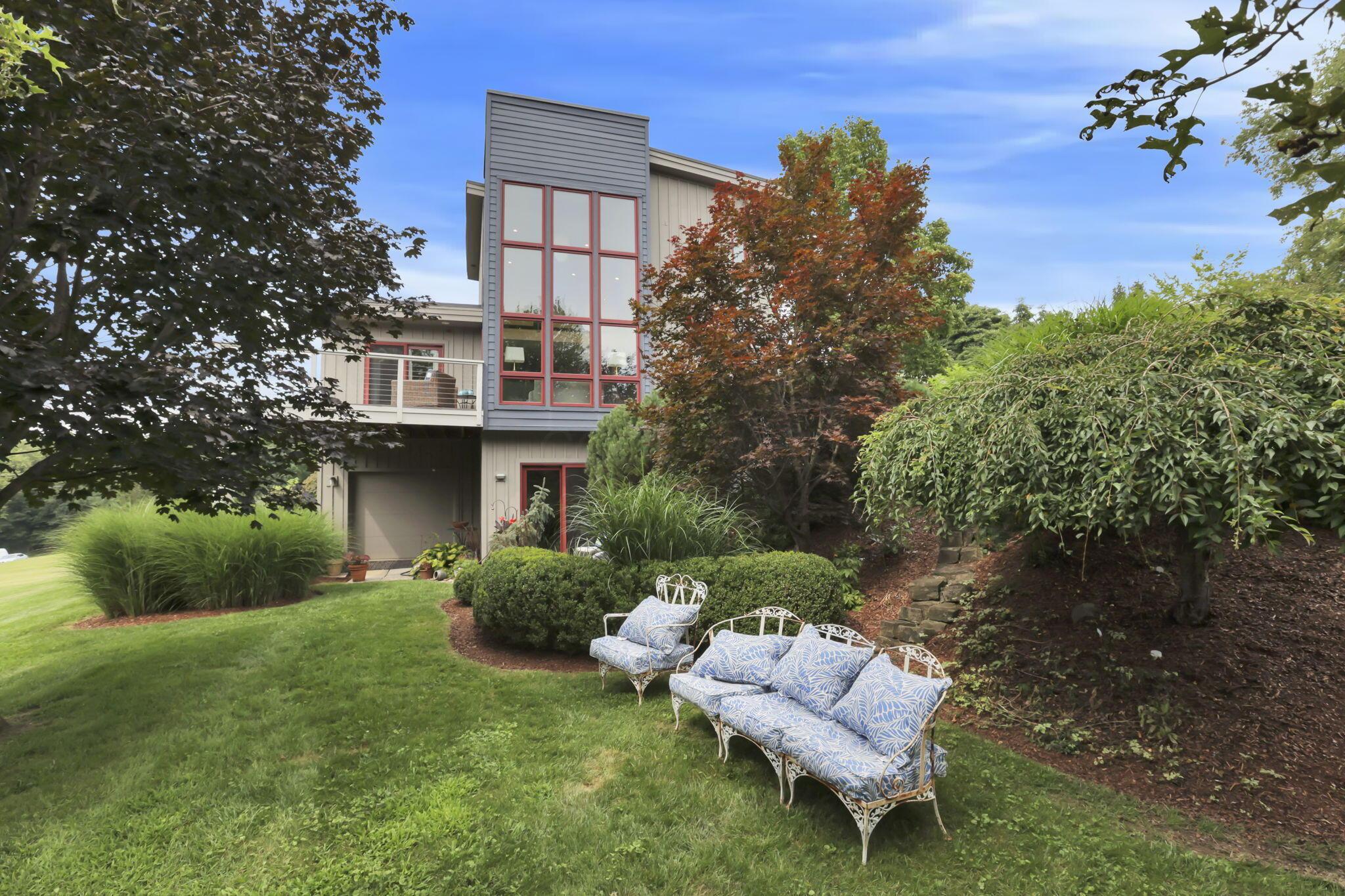 865 Franklin Avenue
