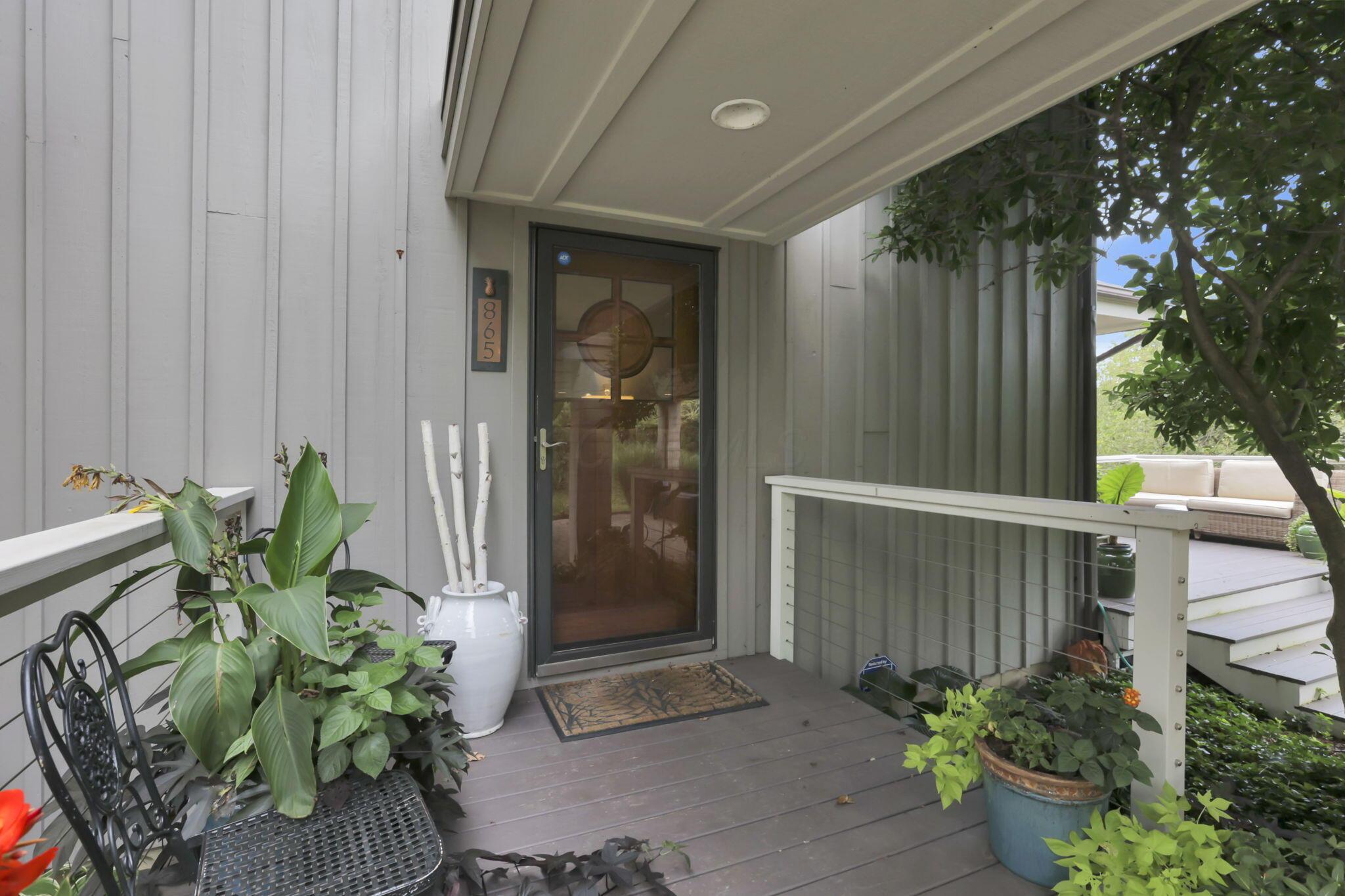 865 Franklin Avenue