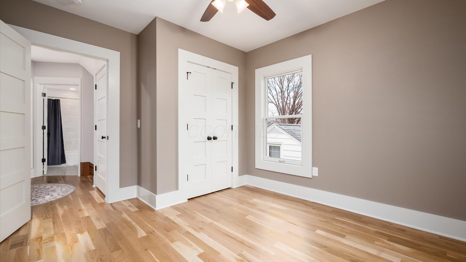 414 E College Street