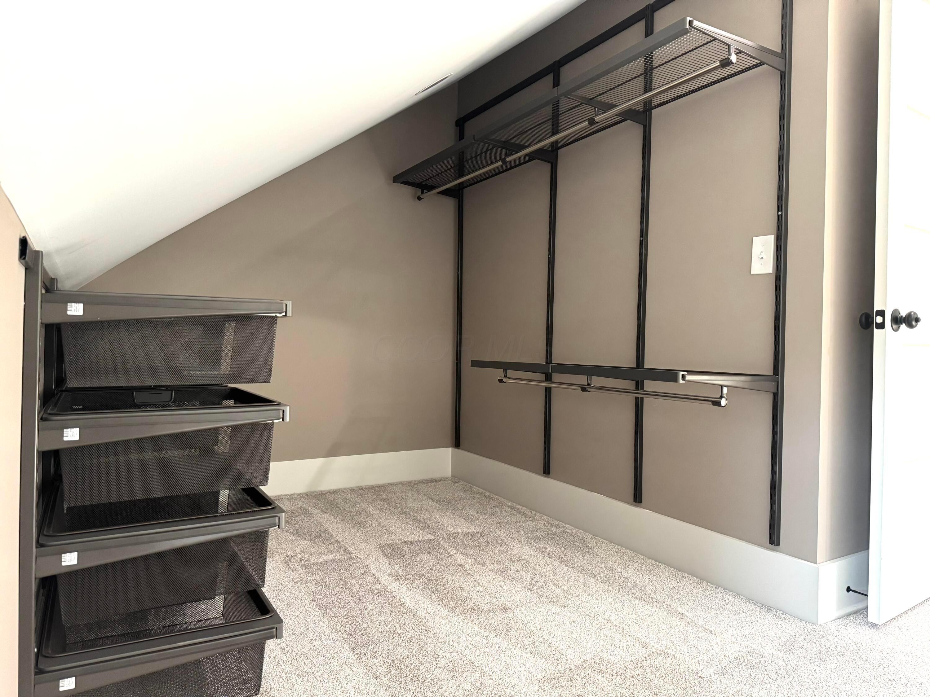 414 E College Street