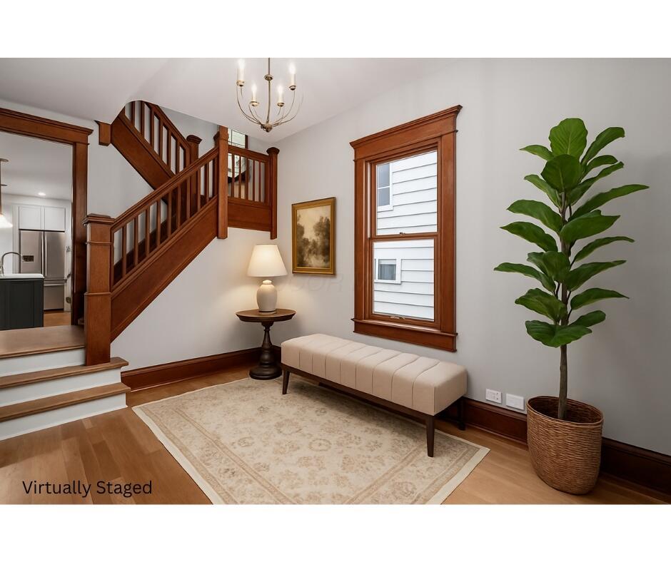 414 E College Street