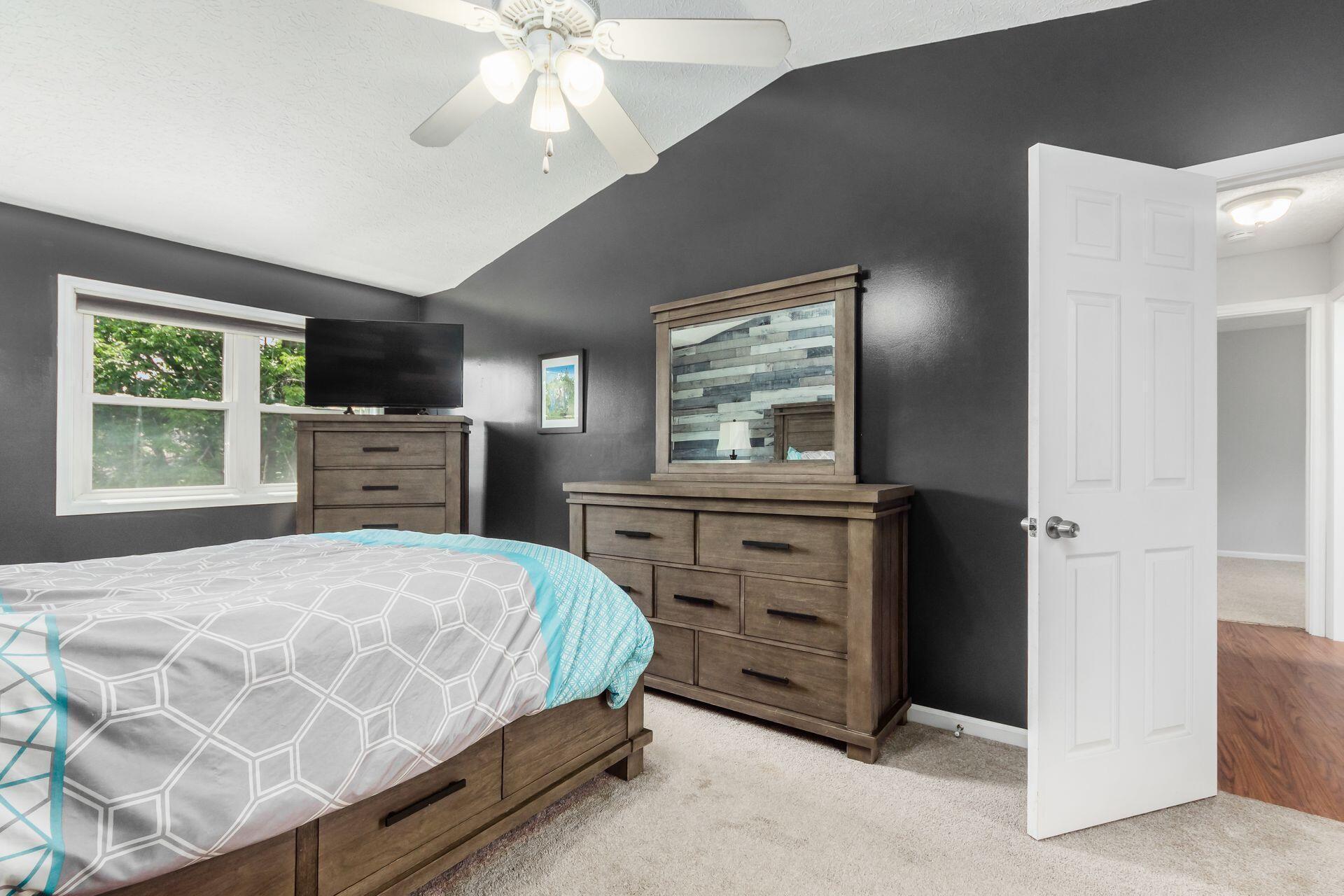 572 Colony Park Drive