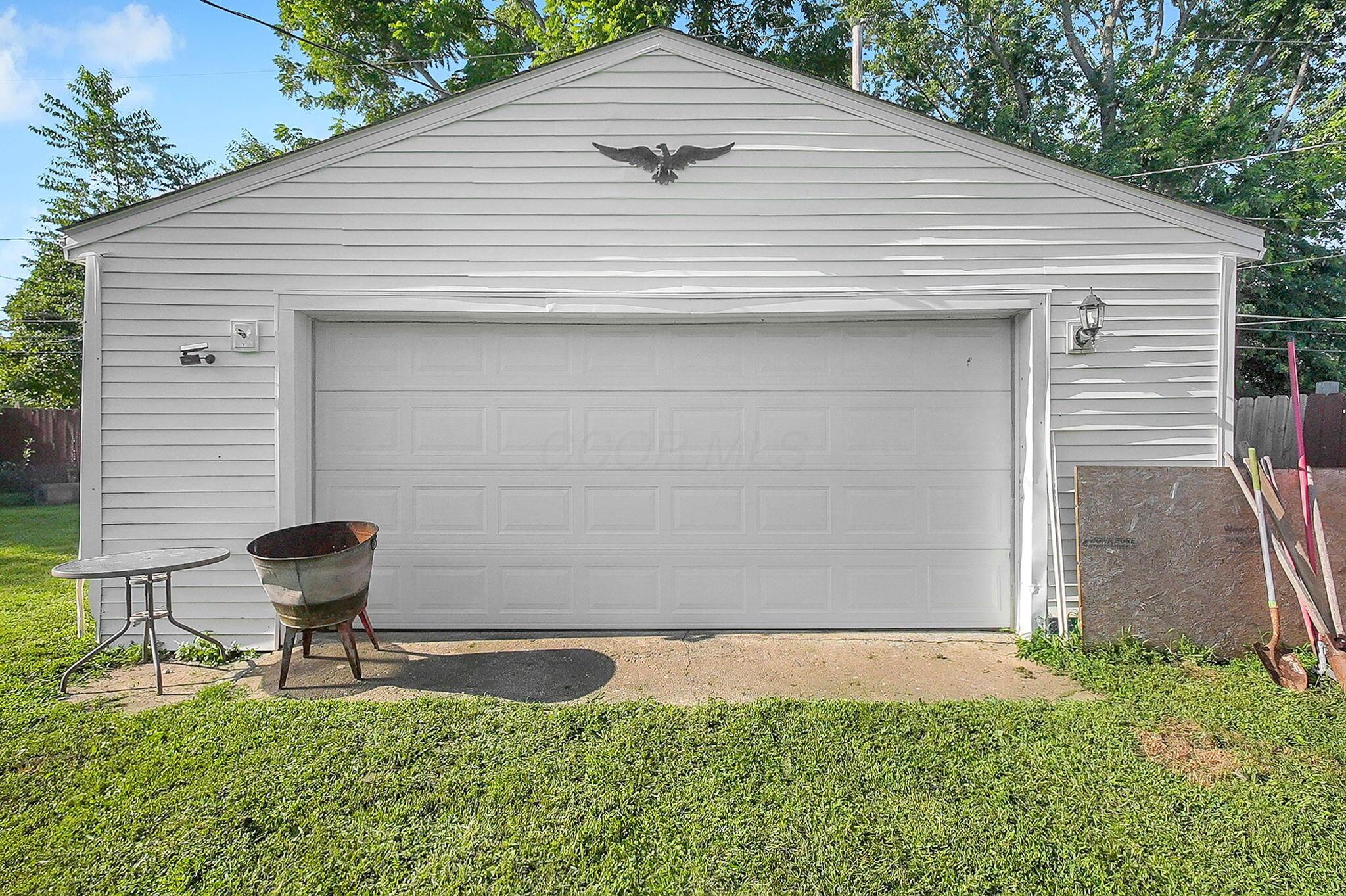 5004 Bentler Drive