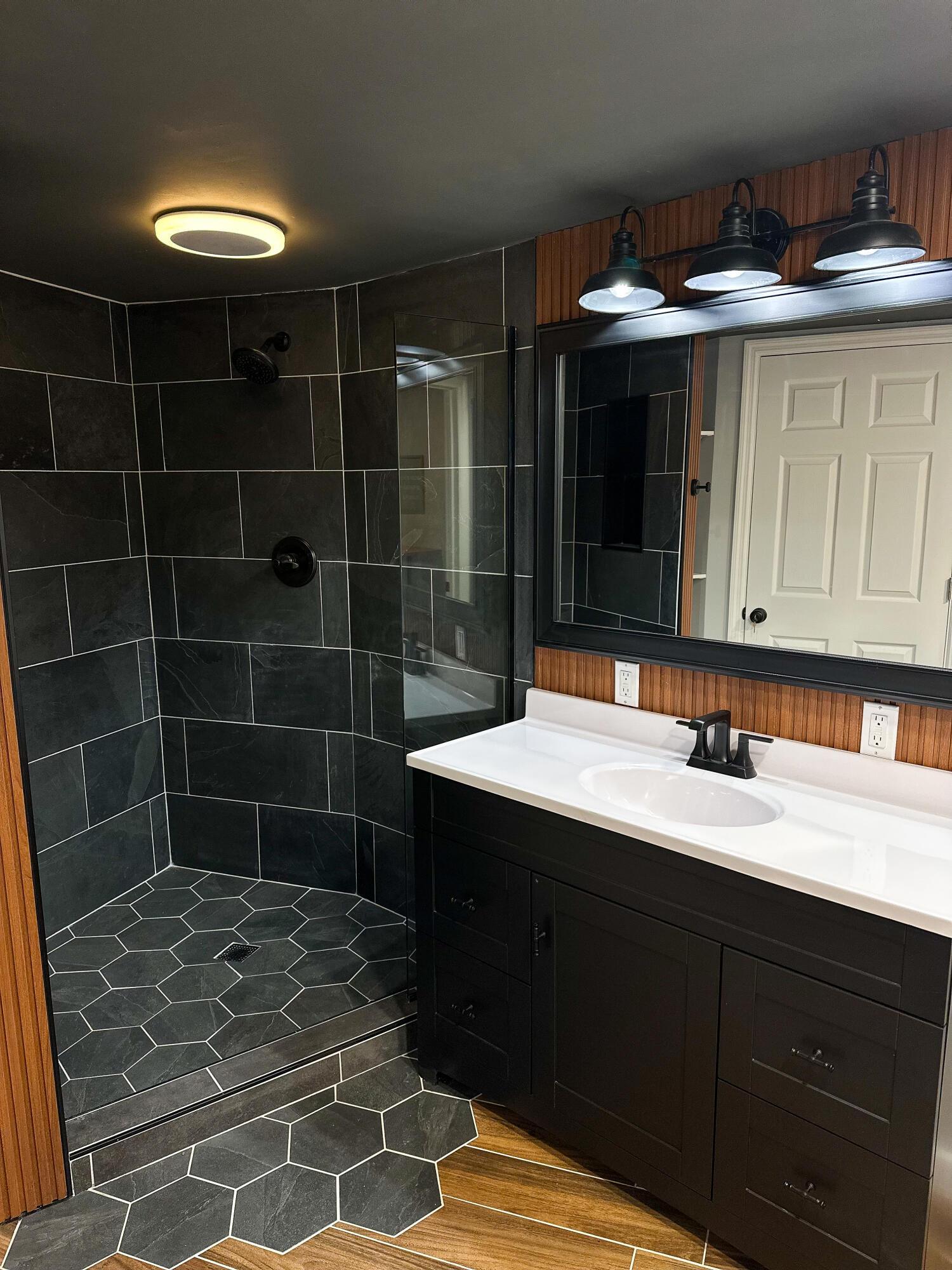 515 Norwich Valley Road