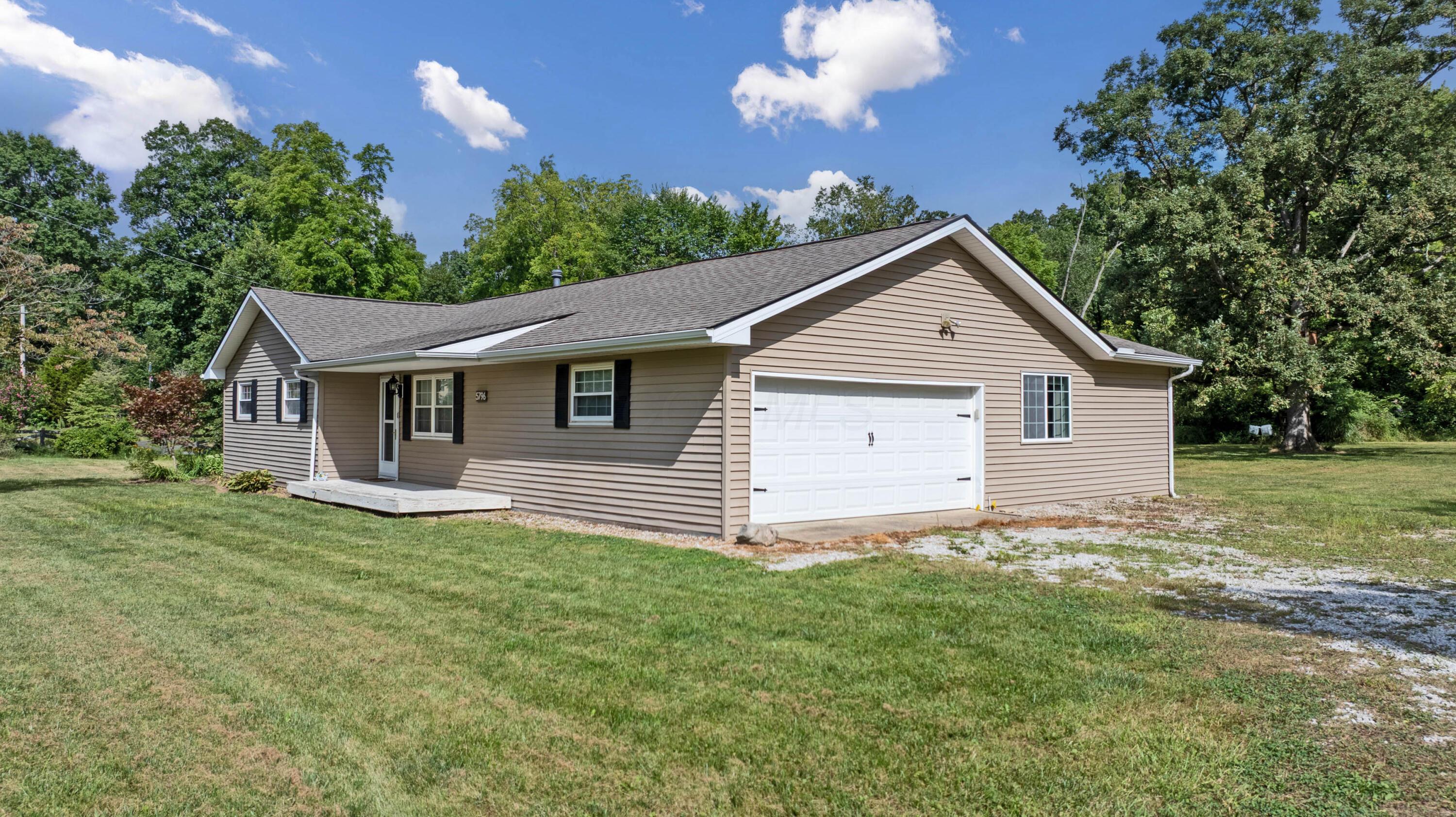 5796 Beecher Road