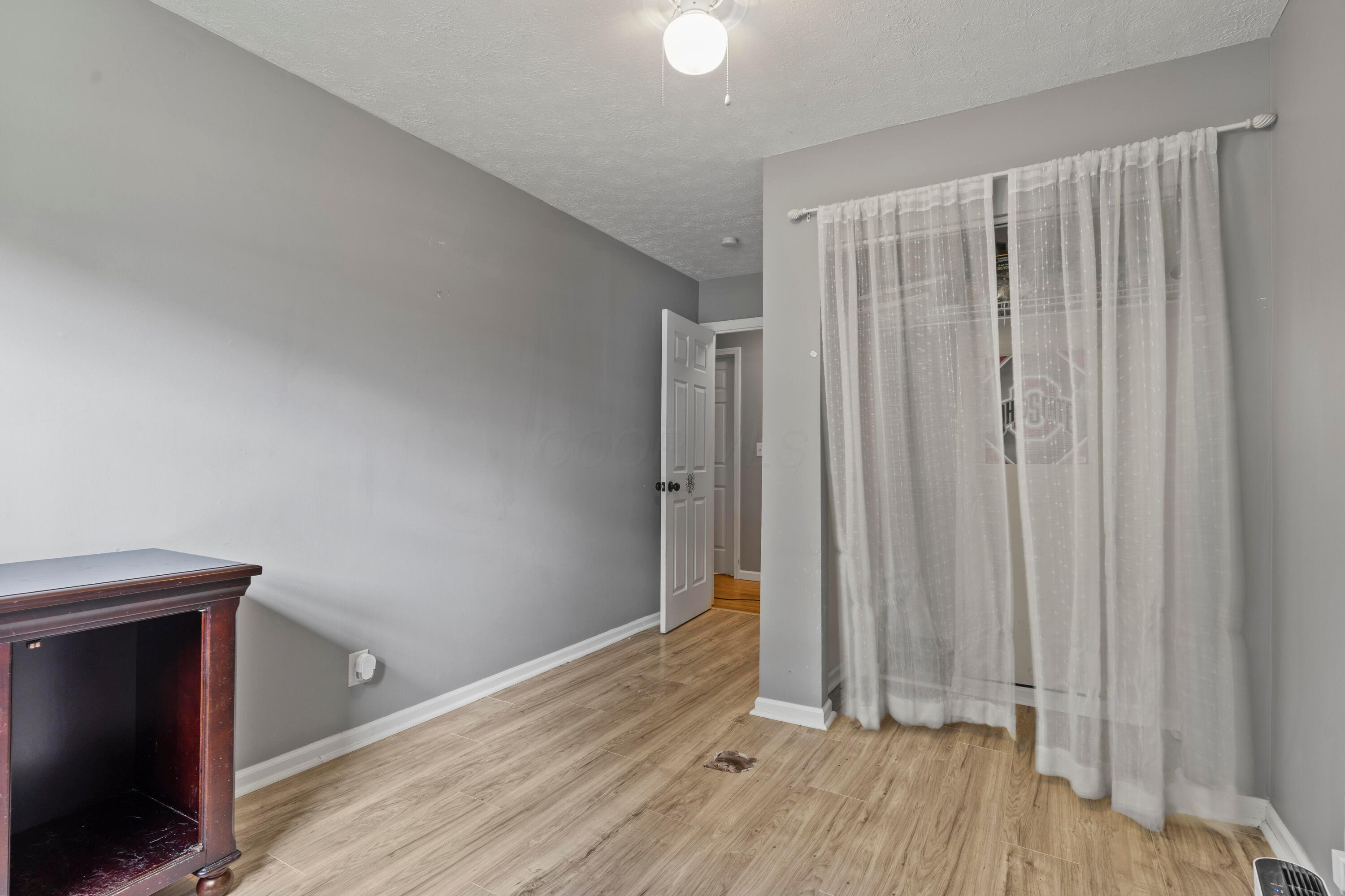 5796 Beecher Road
