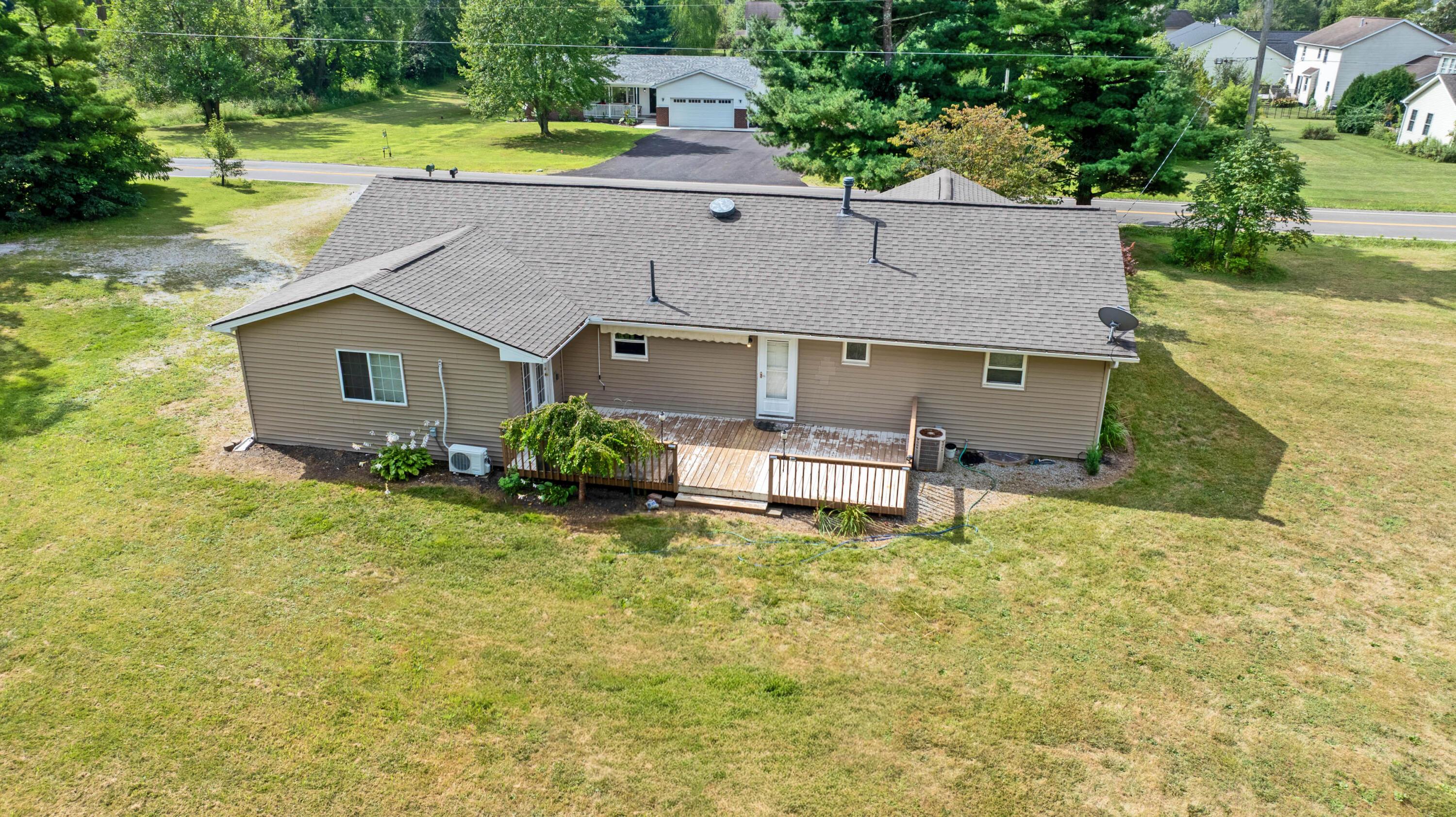 5796 Beecher Road