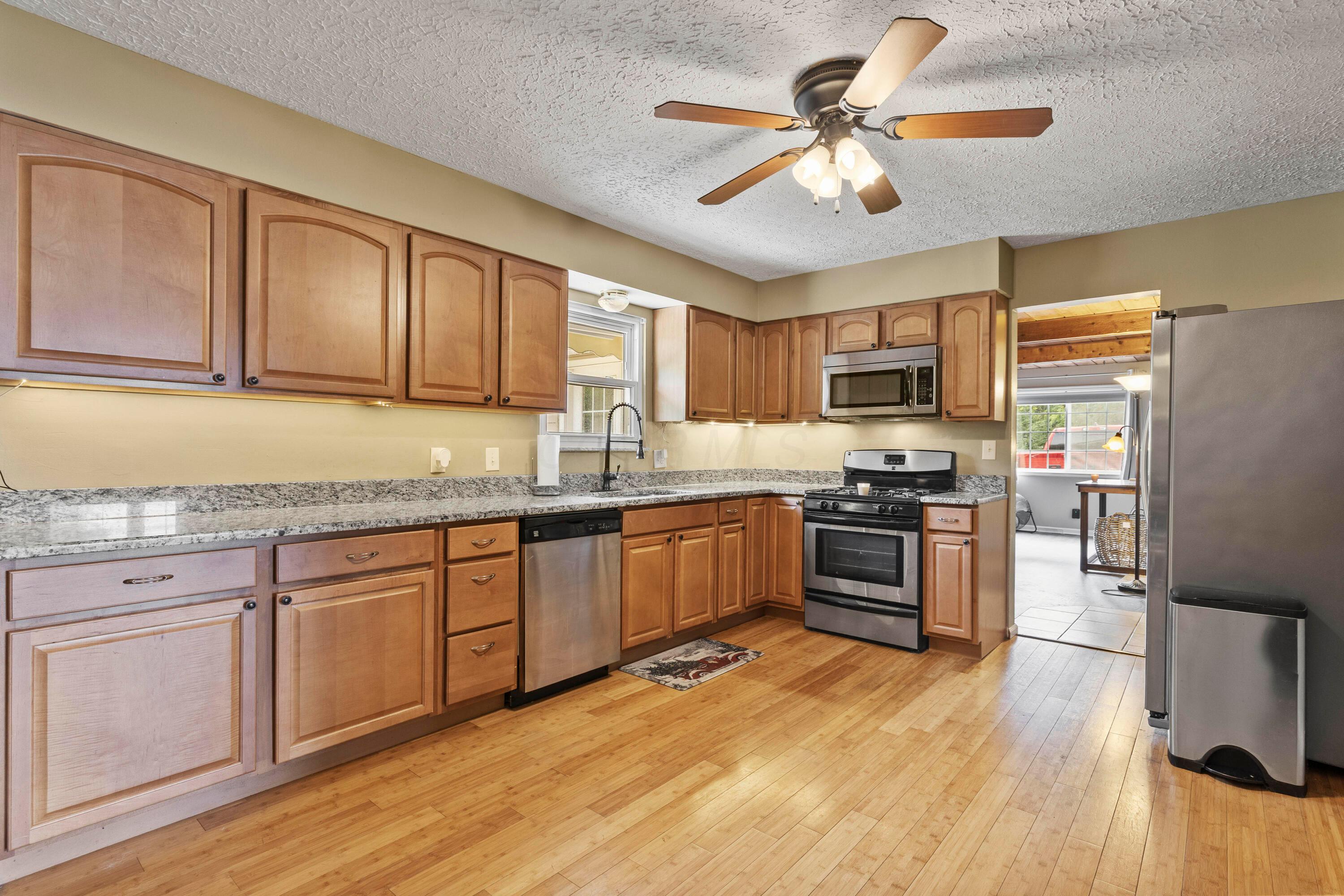 5796 Beecher Road
