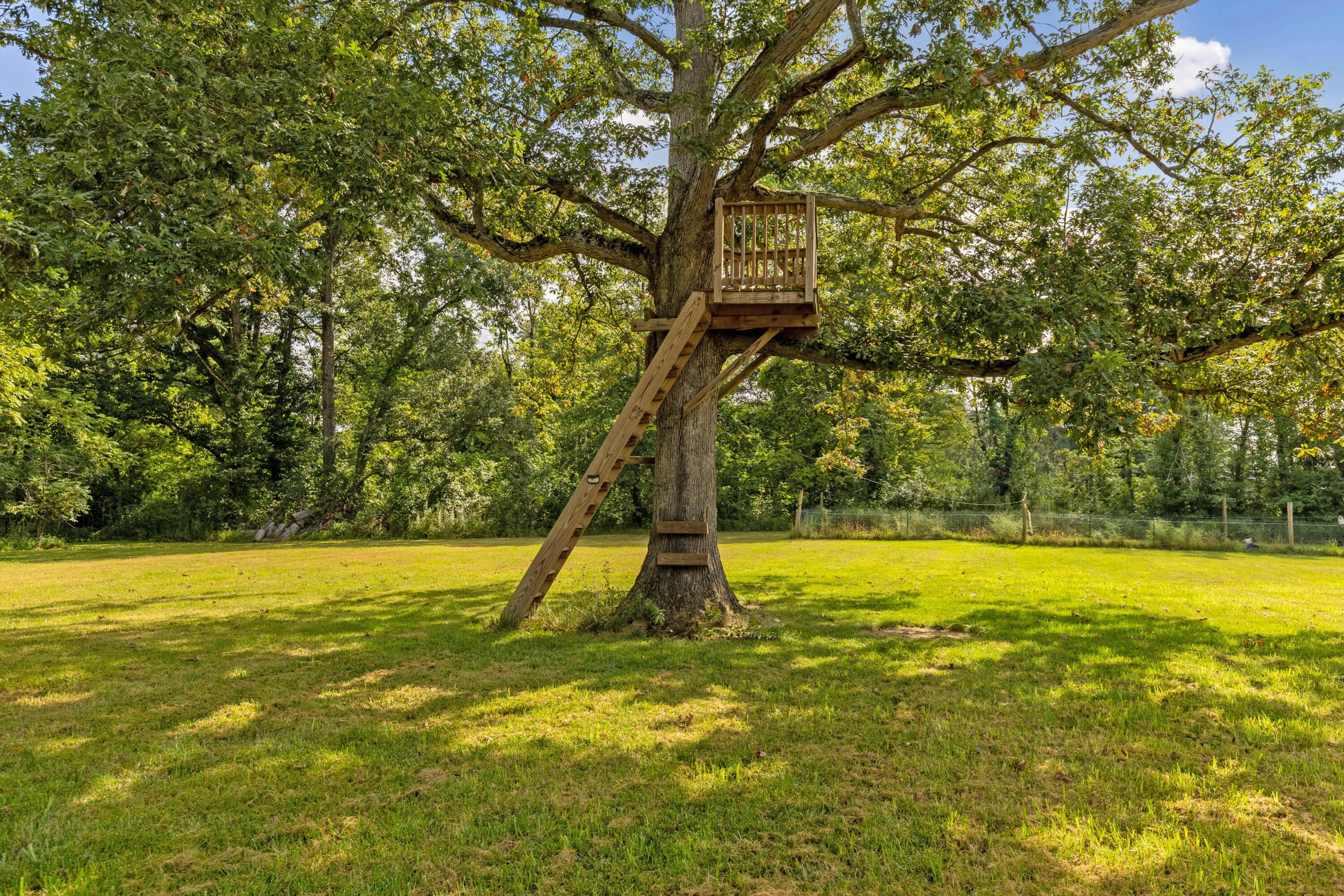 5796 Beecher Road