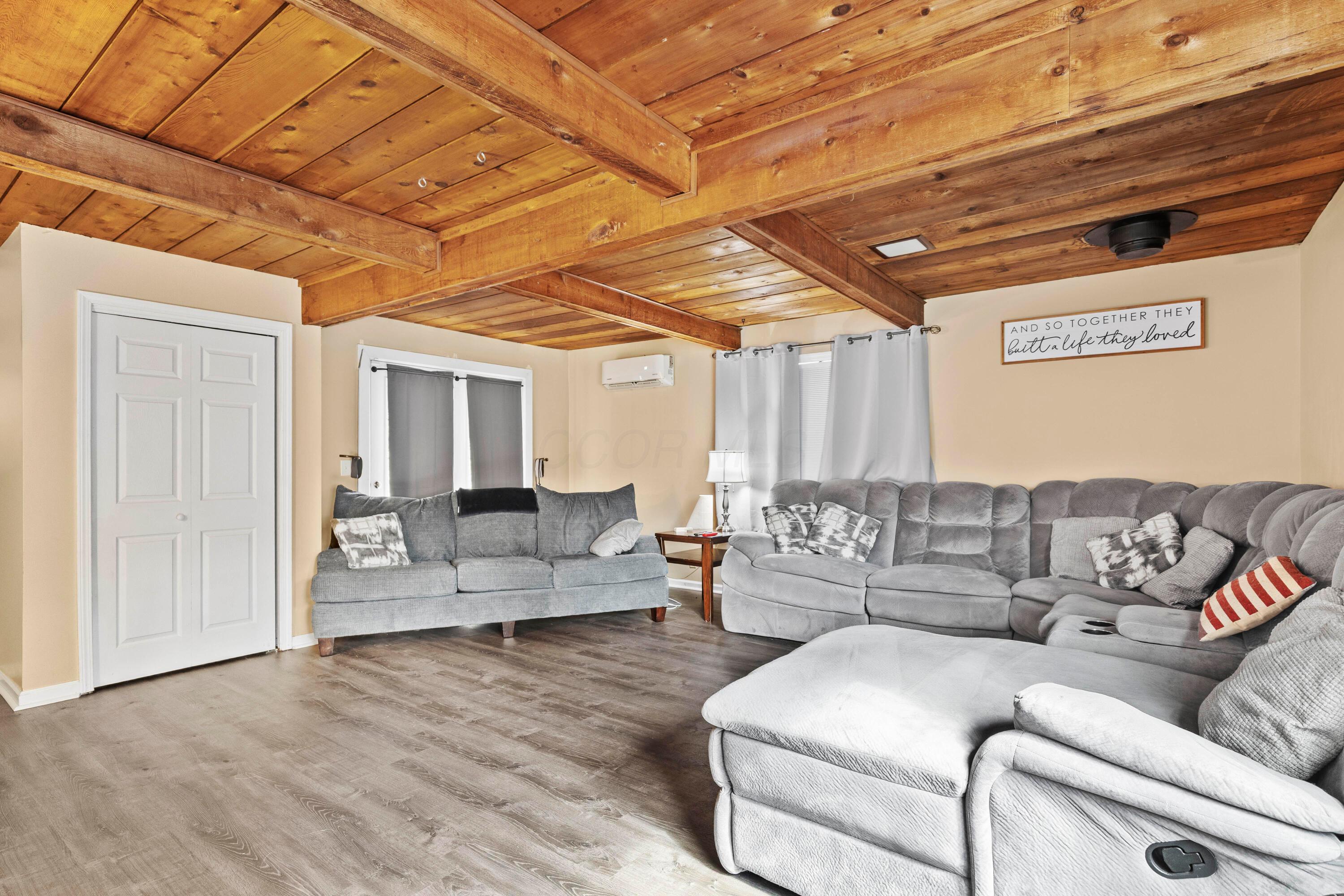 5796 Beecher Road