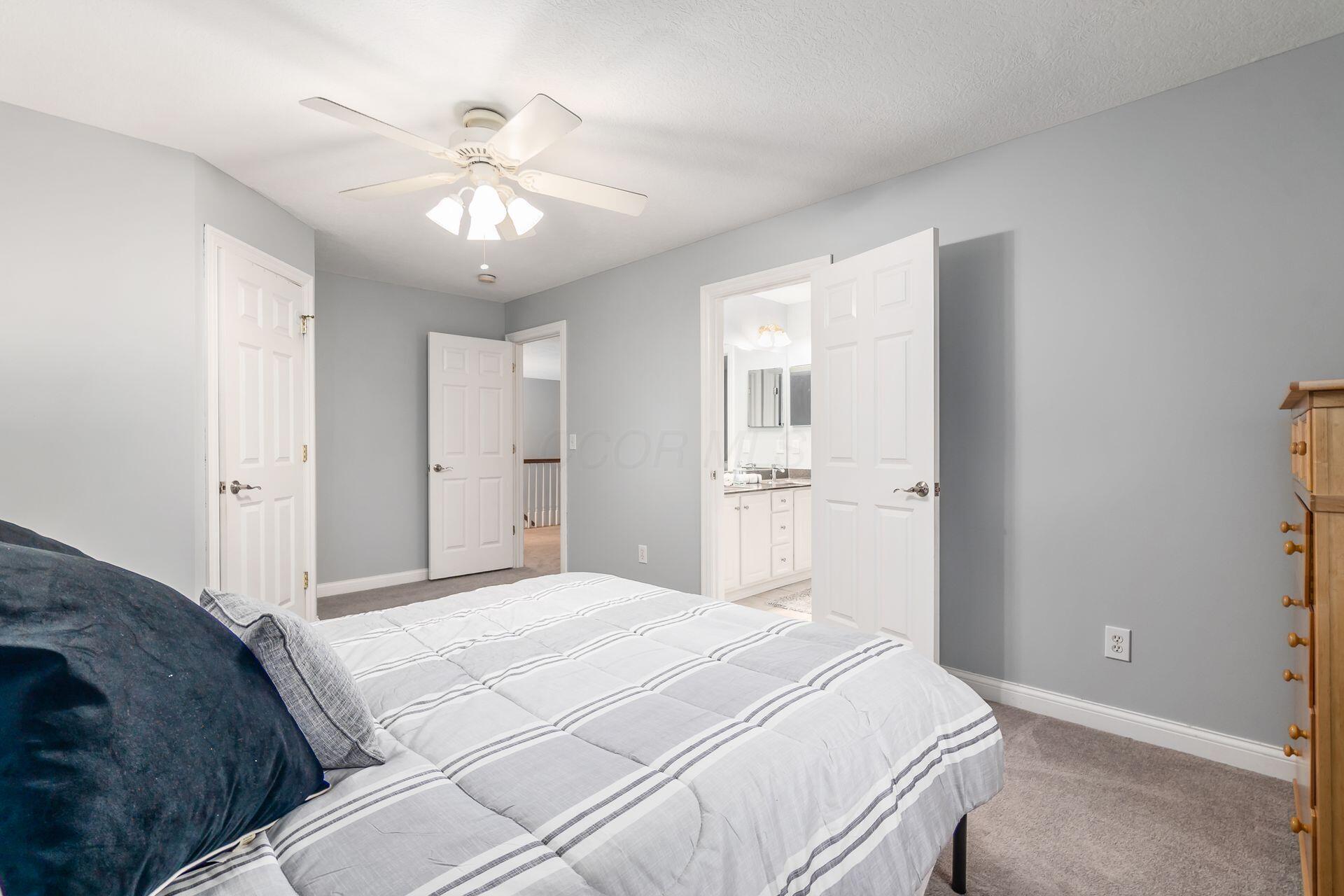 5552 Quail Hollow Way