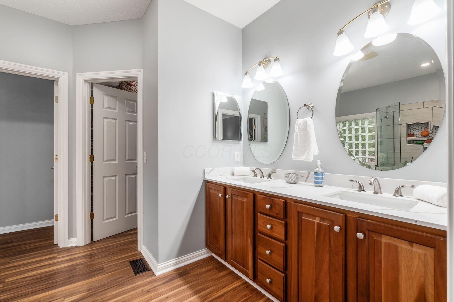 5552 Quail Hollow Way