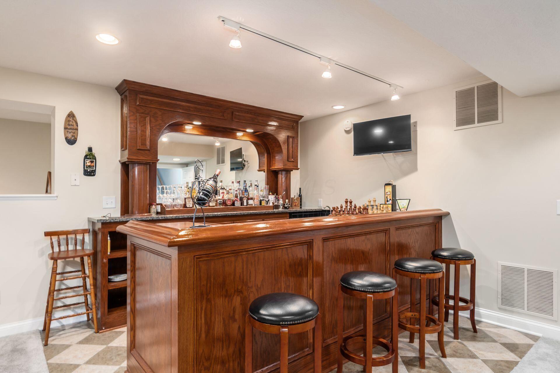 5552 Quail Hollow Way