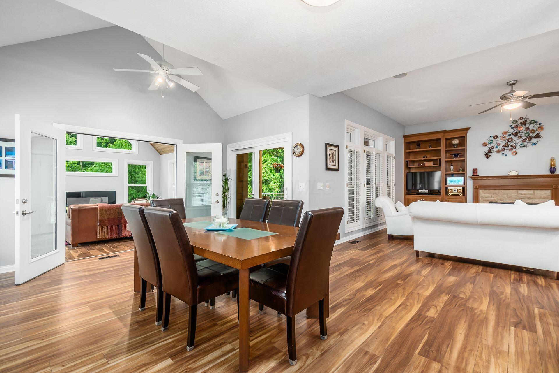 5552 Quail Hollow Way