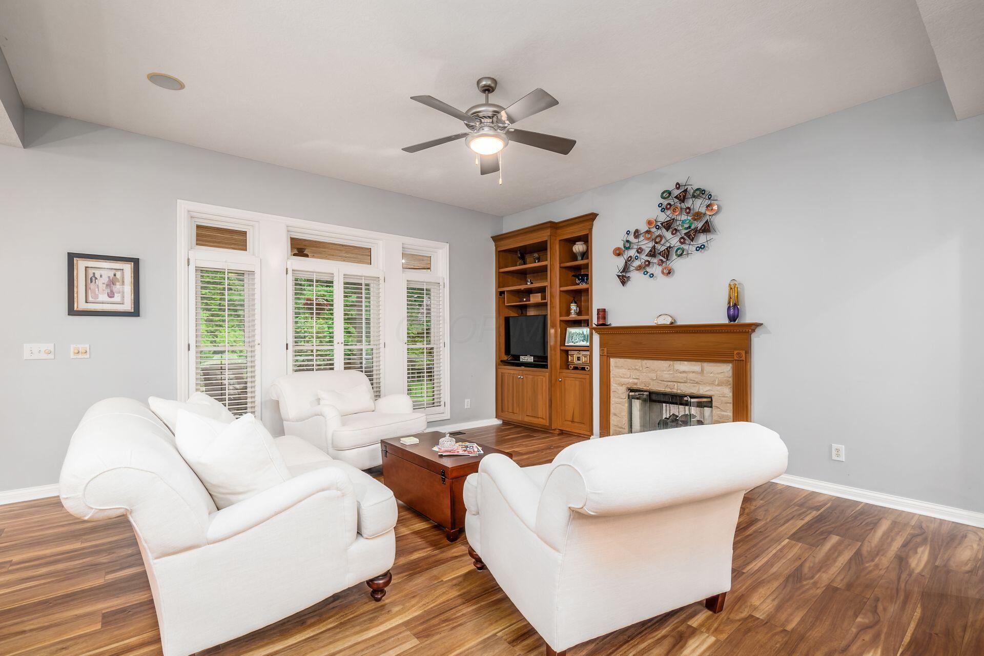 5552 Quail Hollow Way