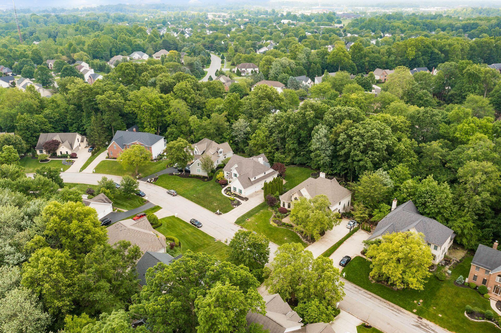 5552 Quail Hollow Way