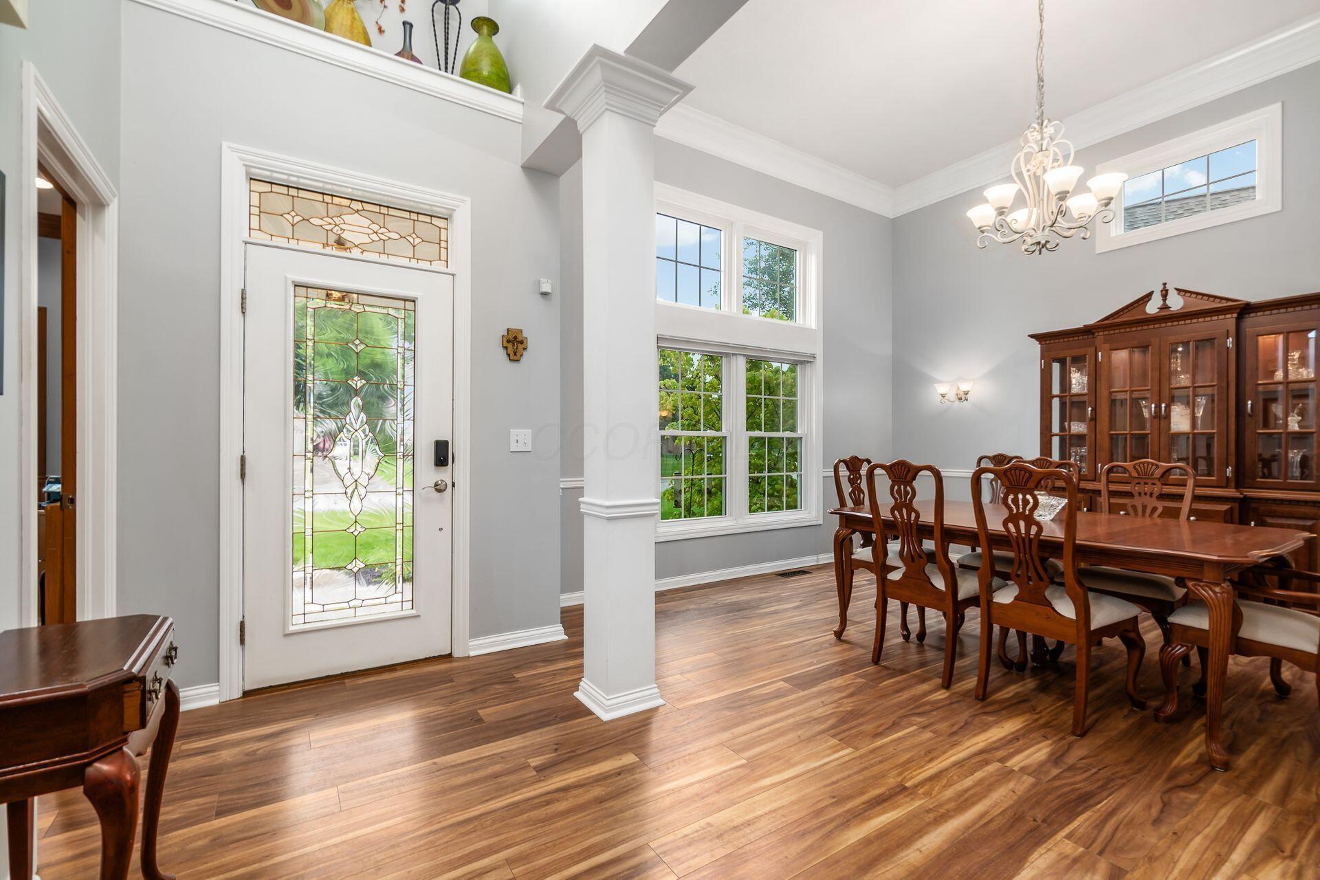 5552 Quail Hollow Way