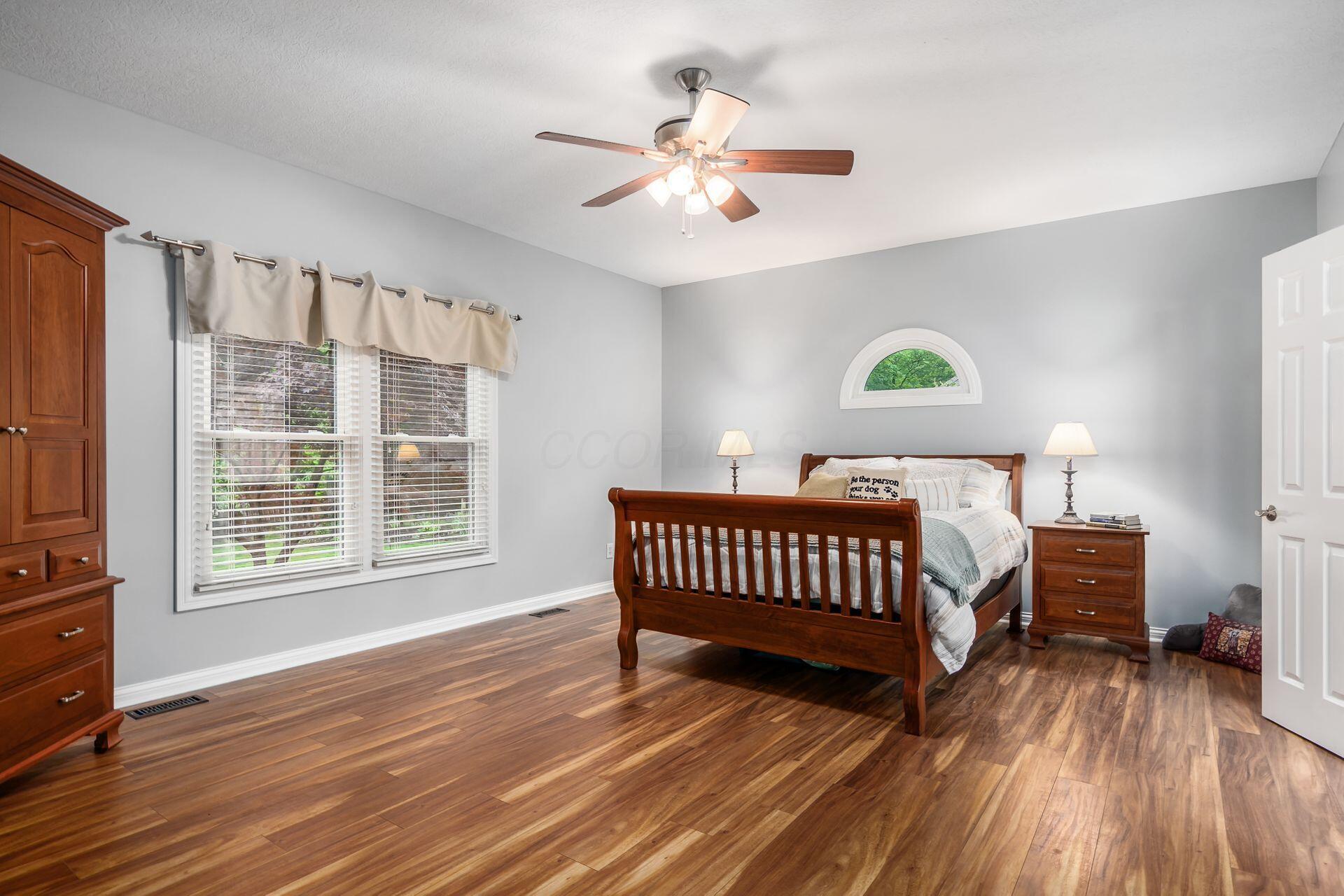 5552 Quail Hollow Way