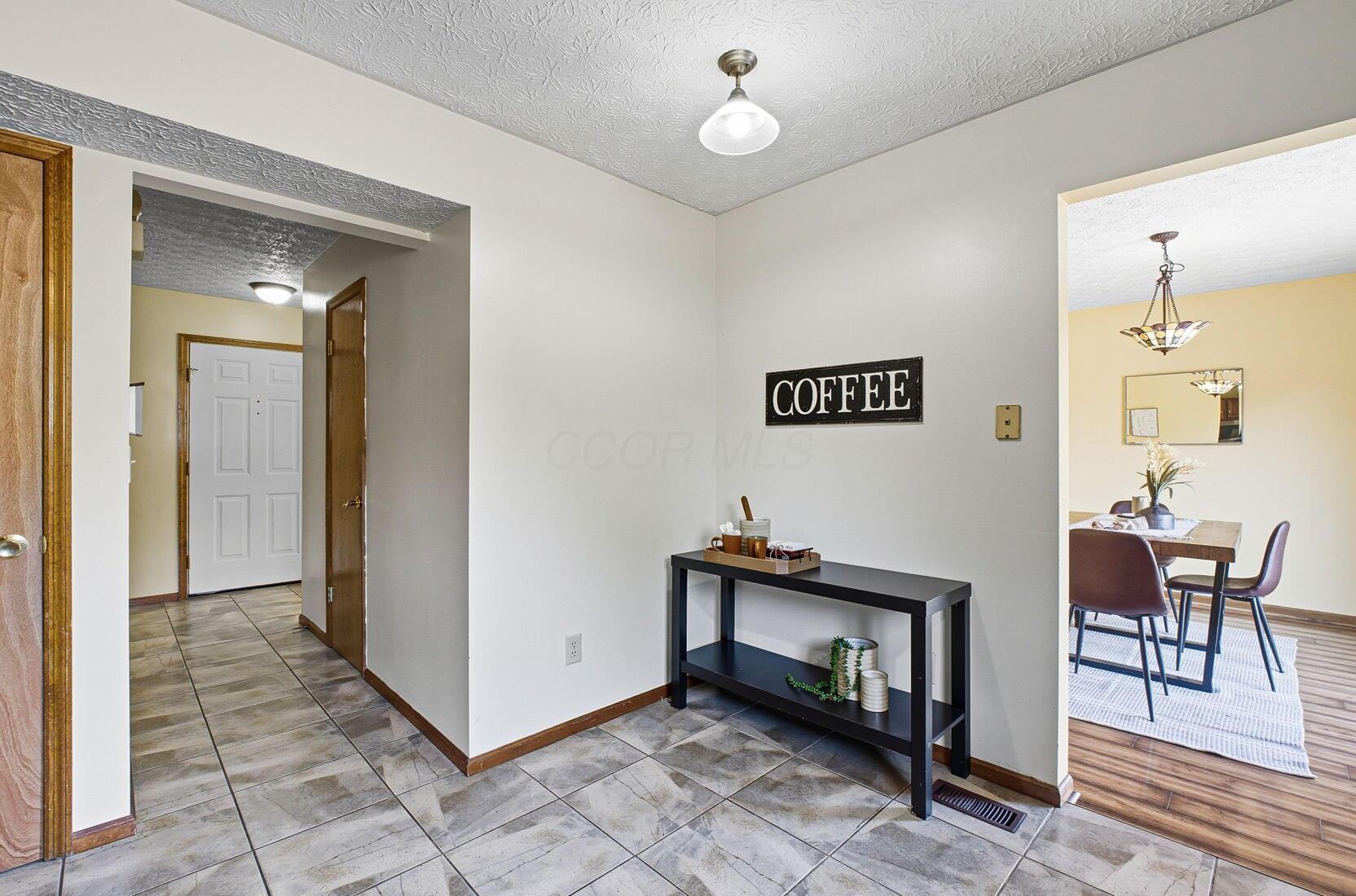 3900 Cliff Ridge Court