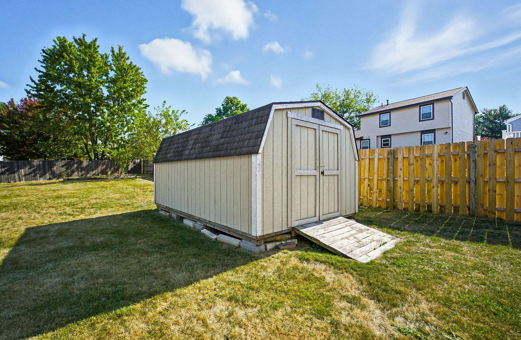 3900 Cliff Ridge Court