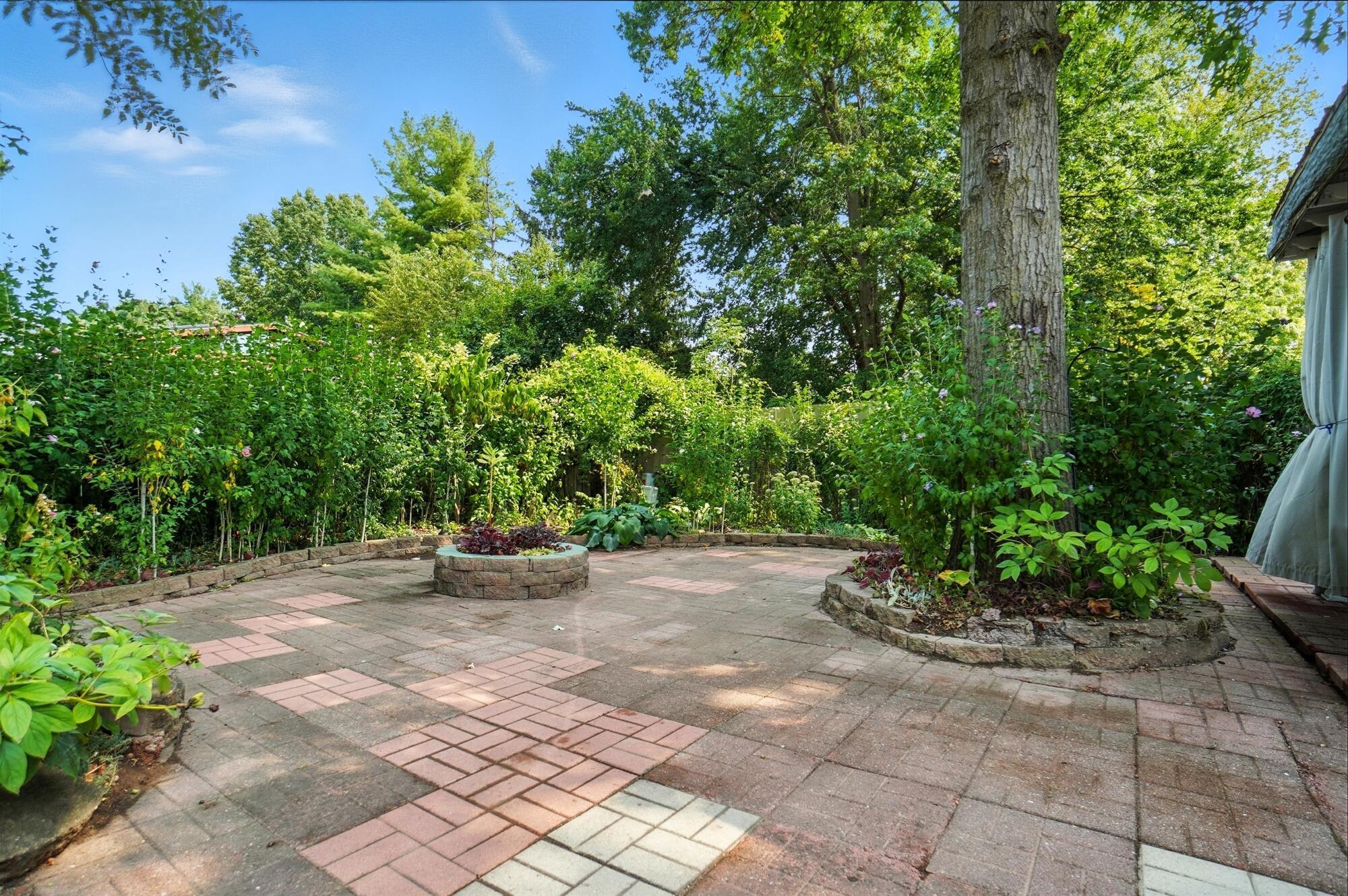 2608 Sawmill Meadows Avenue