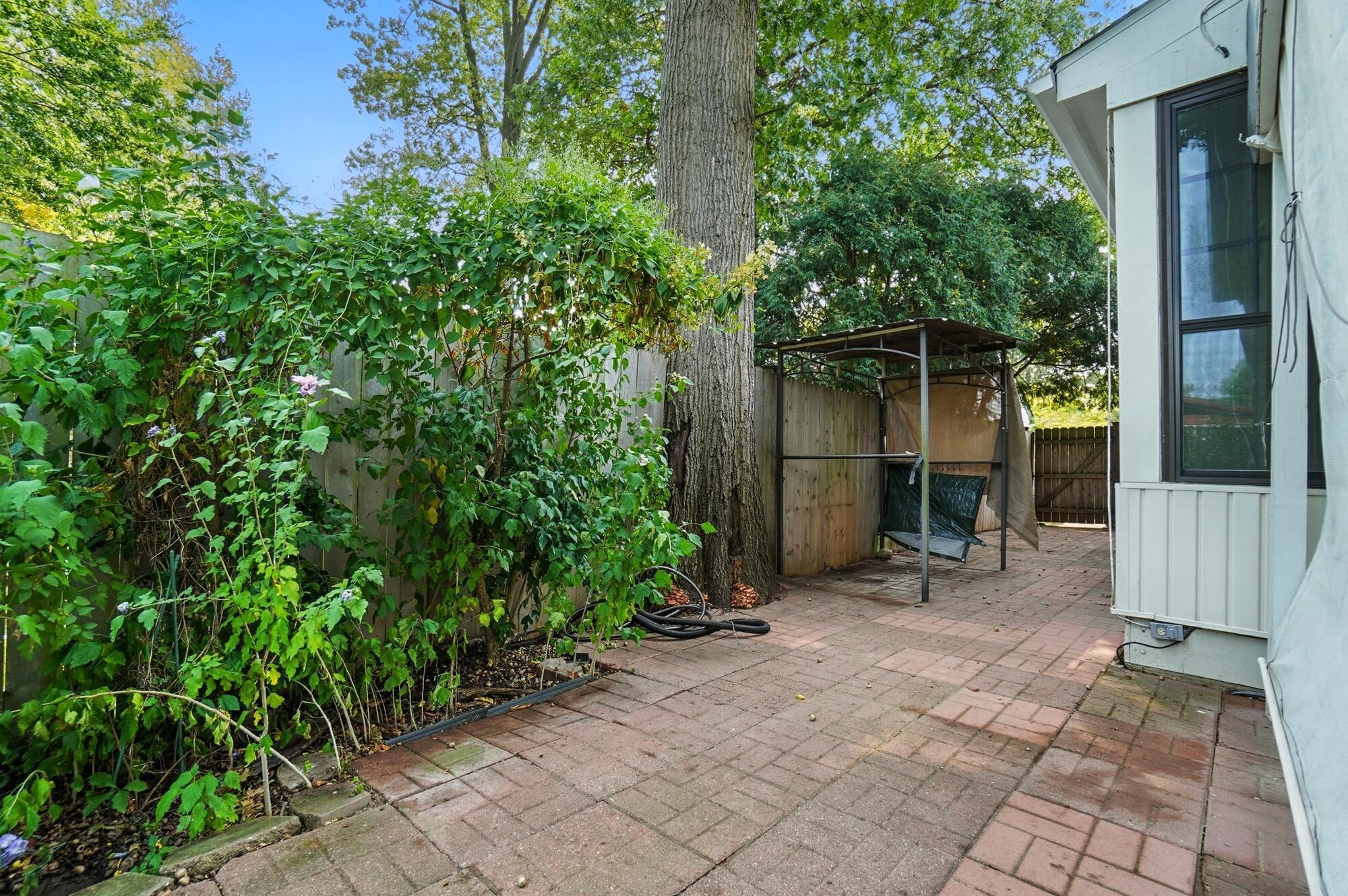 2608 Sawmill Meadows Avenue