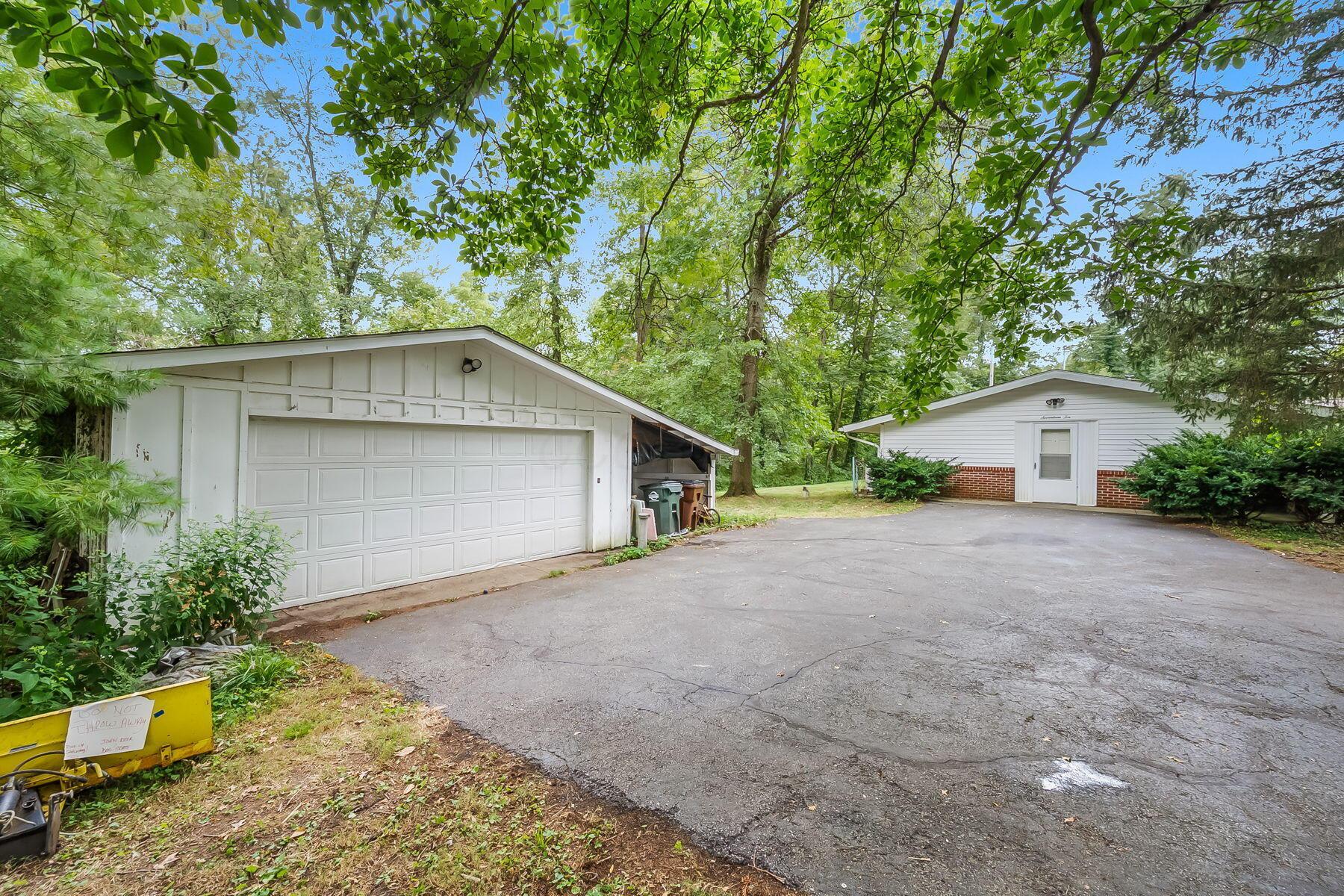1710 Stoneybrook Way