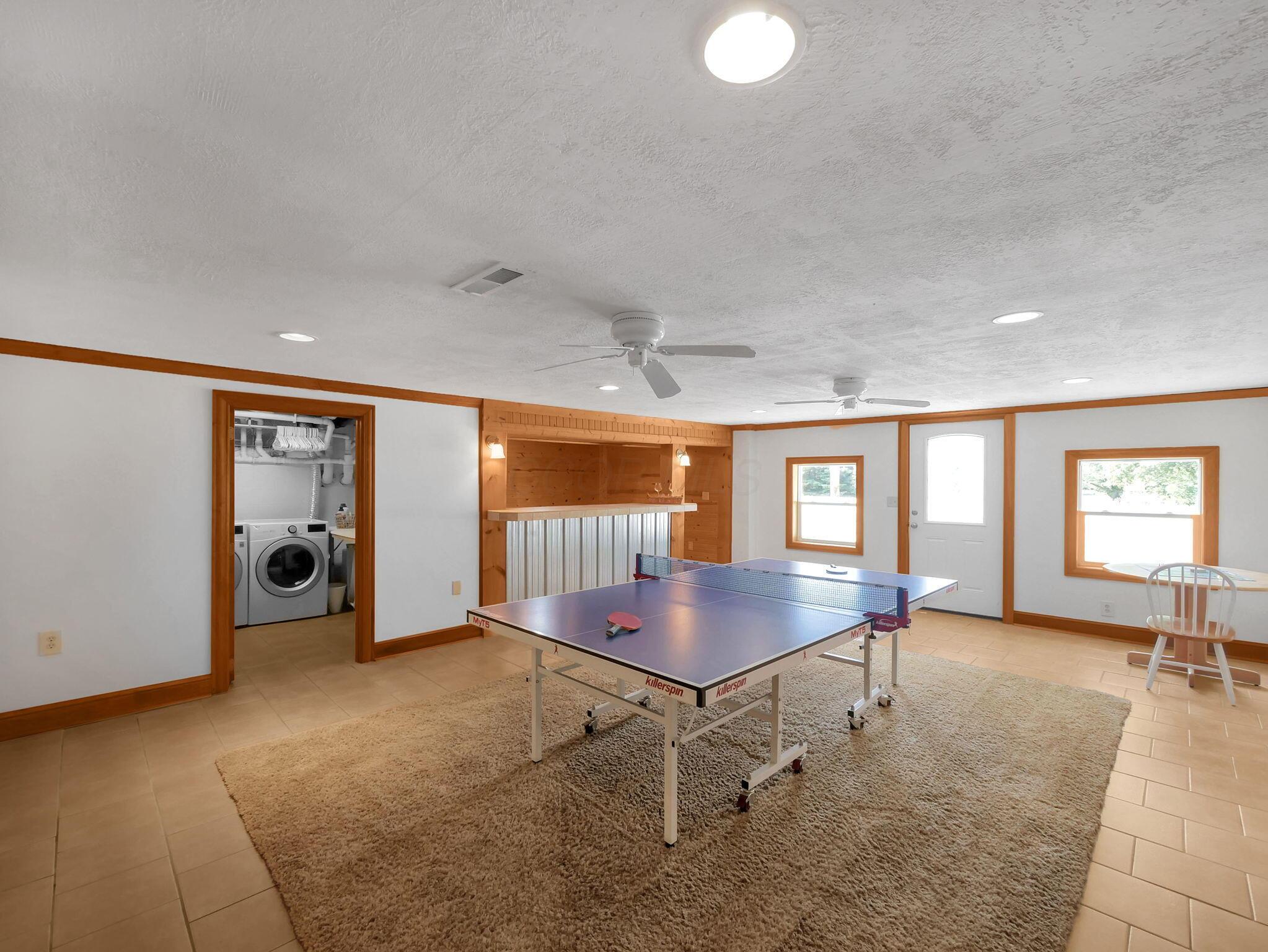 3412 Creek Road