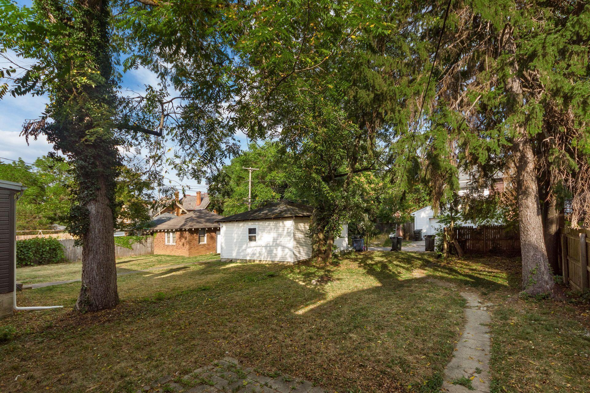 734 Linwood Avenue