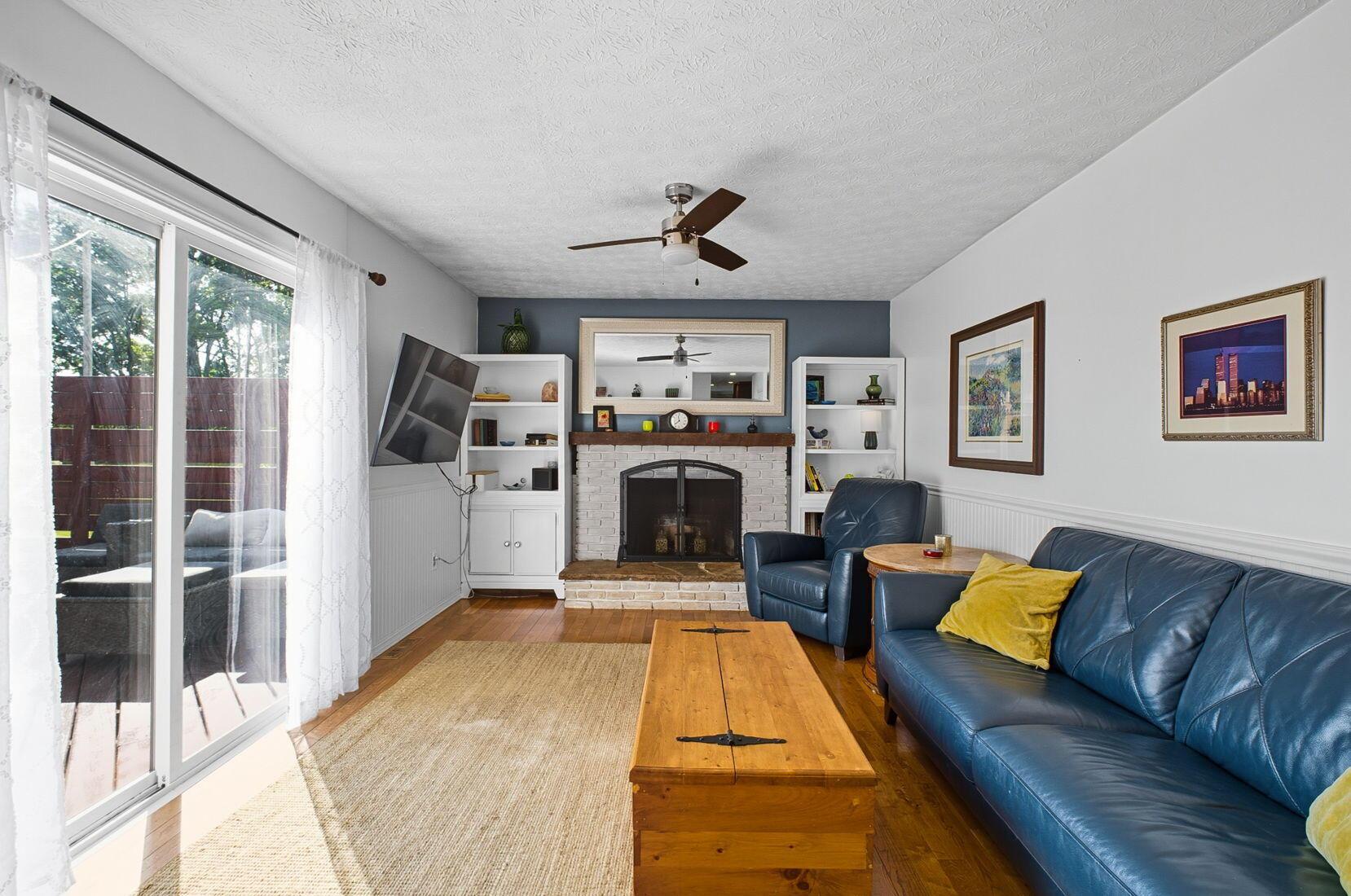 6869 Cedar Brook Place
