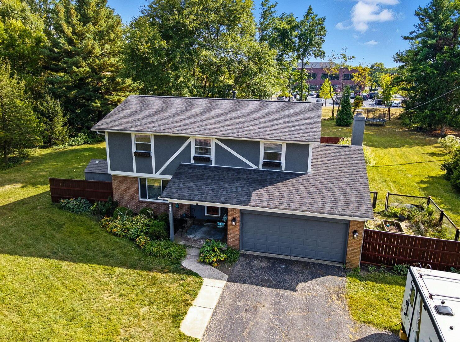 6869 Cedar Brook Place