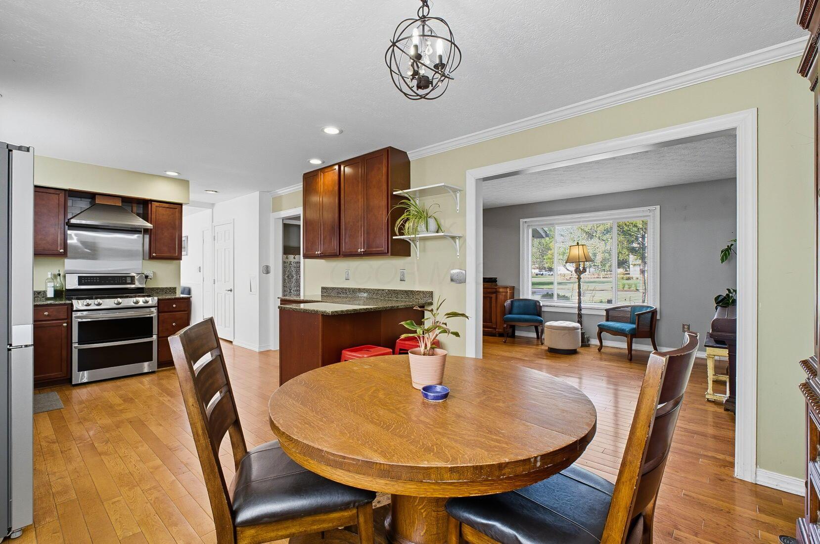 6869 Cedar Brook Place