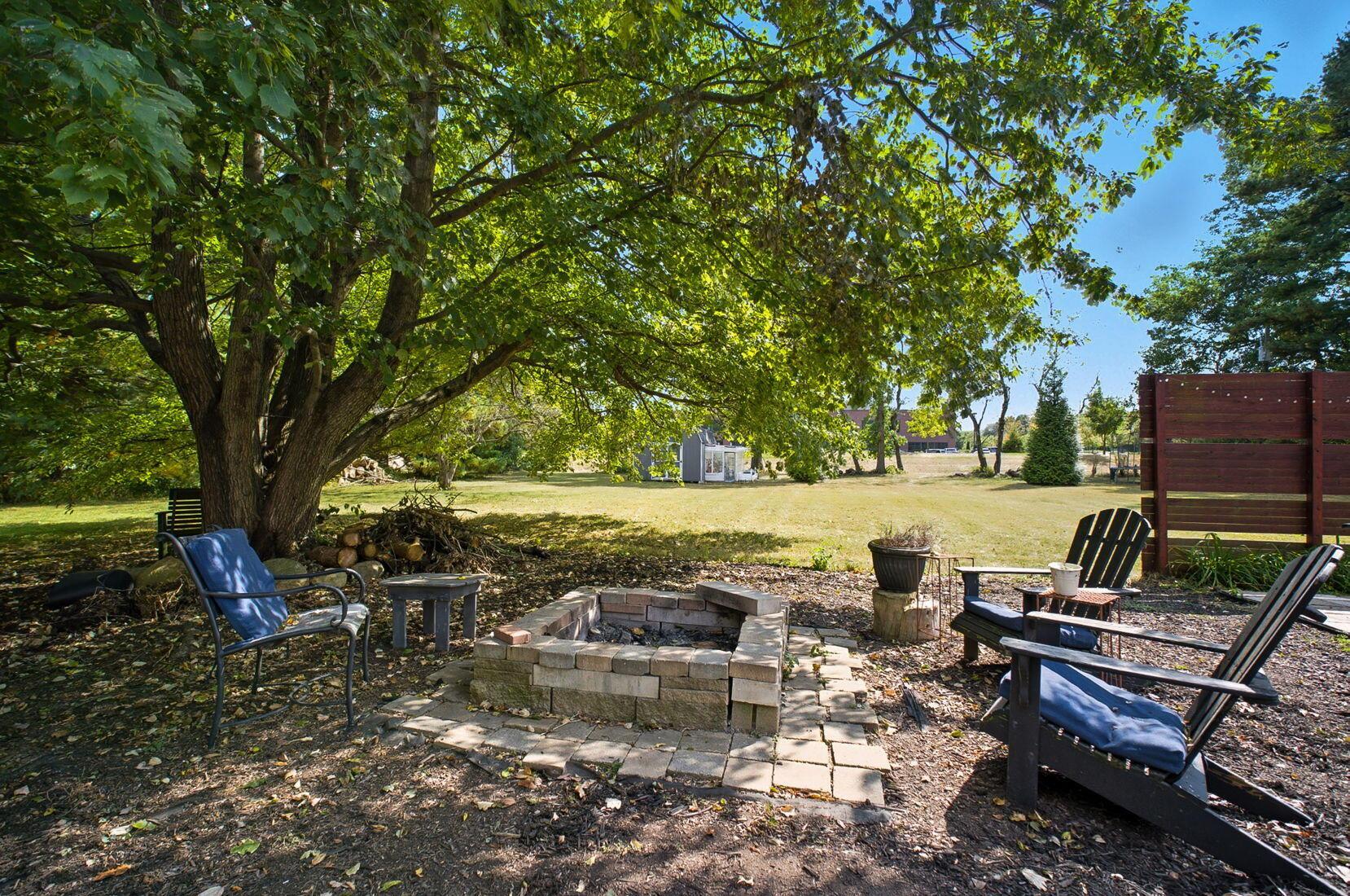 6869 Cedar Brook Place