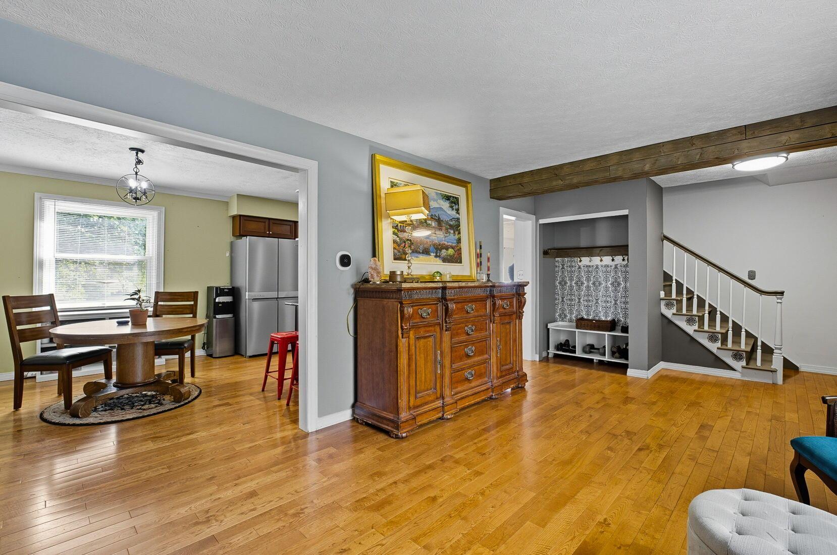 6869 Cedar Brook Place