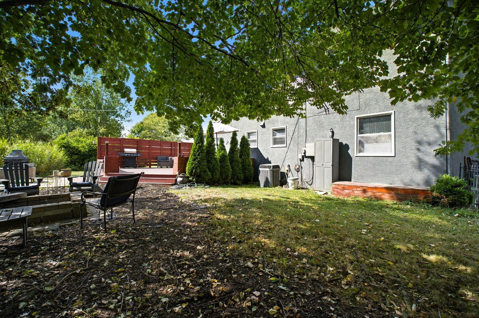6869 Cedar Brook Place