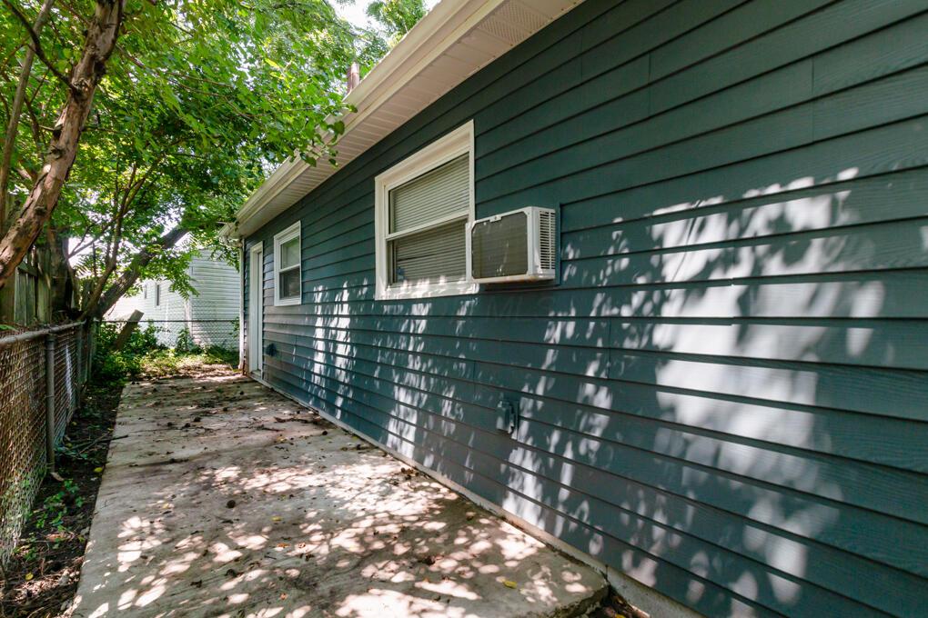 3087 Woodway Road