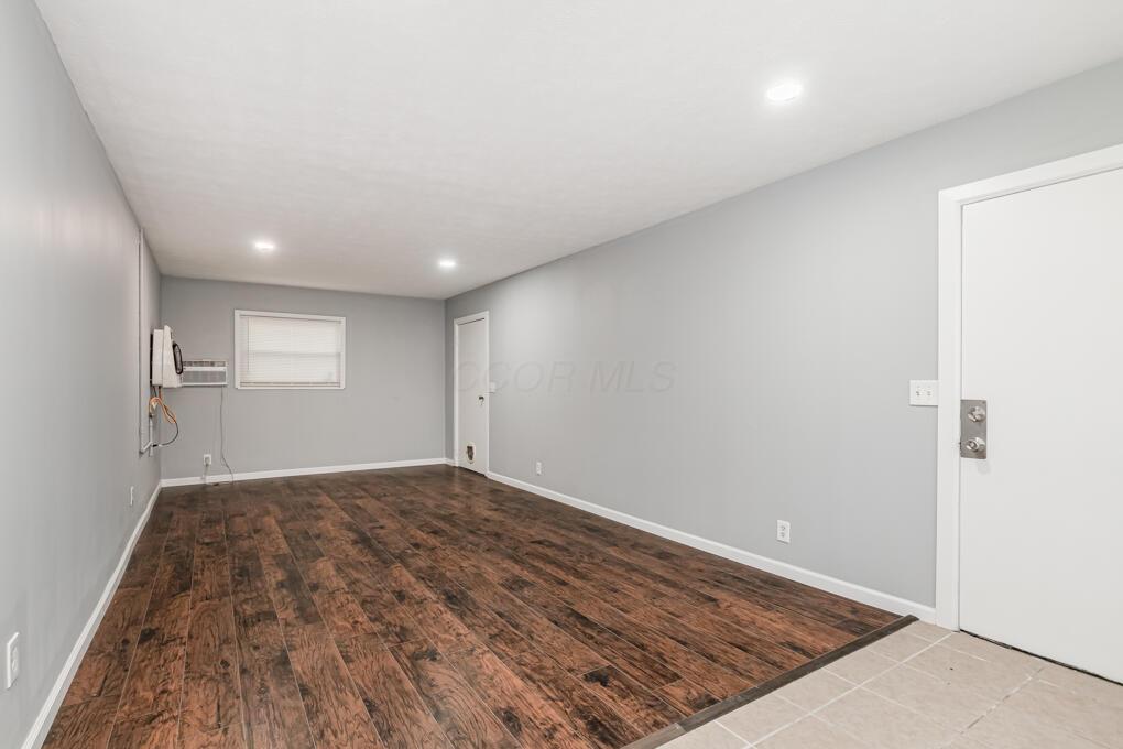 3087 Woodway Road
