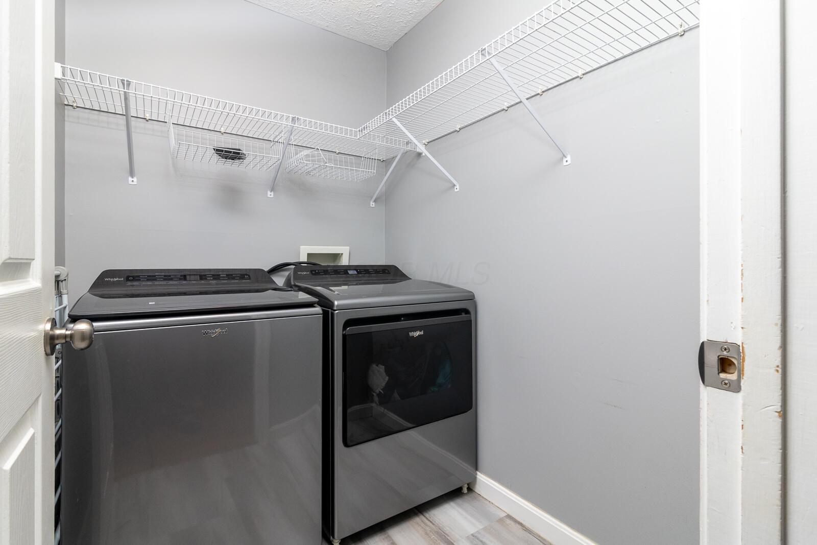 107 N Highview Boulevard